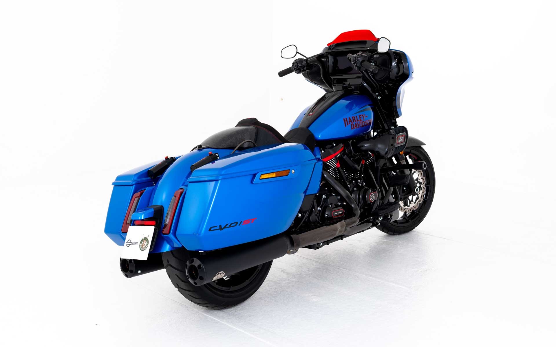 HARLEY-DAVIDSON FLHXSE Street Glide ST CVO 121-showroom-element-2