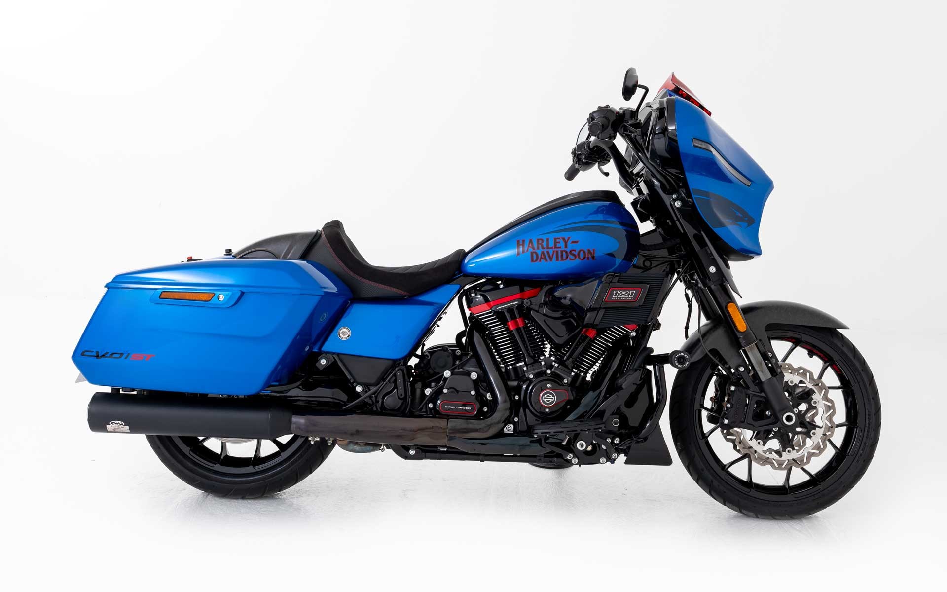 HARLEY-DAVIDSON FLHXSE Street Glide ST CVO 121-showroom-element-1