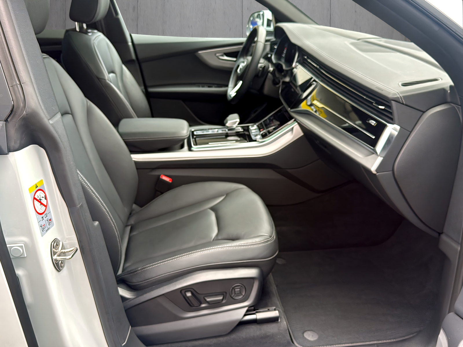 AUDI Q8 SUV 50 TDI qu*23"Alu,S-Line,Panorama Dach,5-Jahre Werksgarantie*-image-10