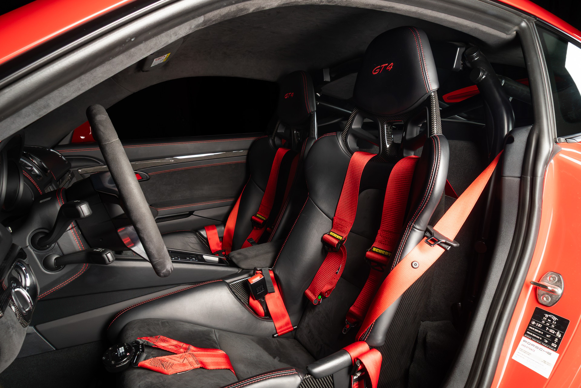 PORSCHE Cayman GT4-image-12