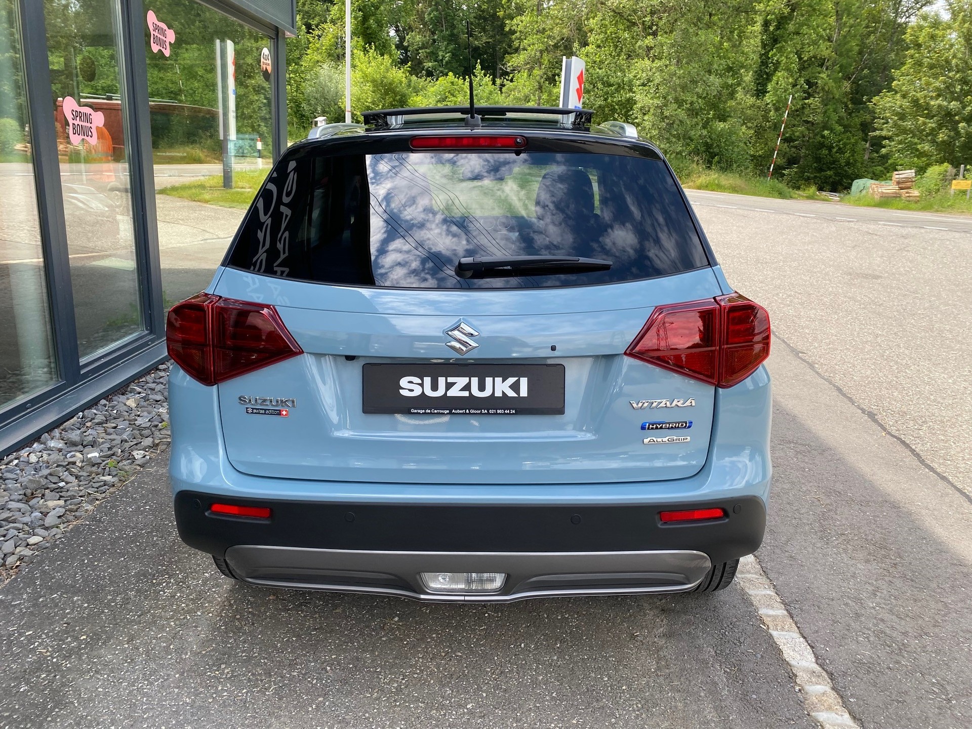 SUZUKI Vitara 1.5 Hybrid Compact Top 4x4 AGS-image-4