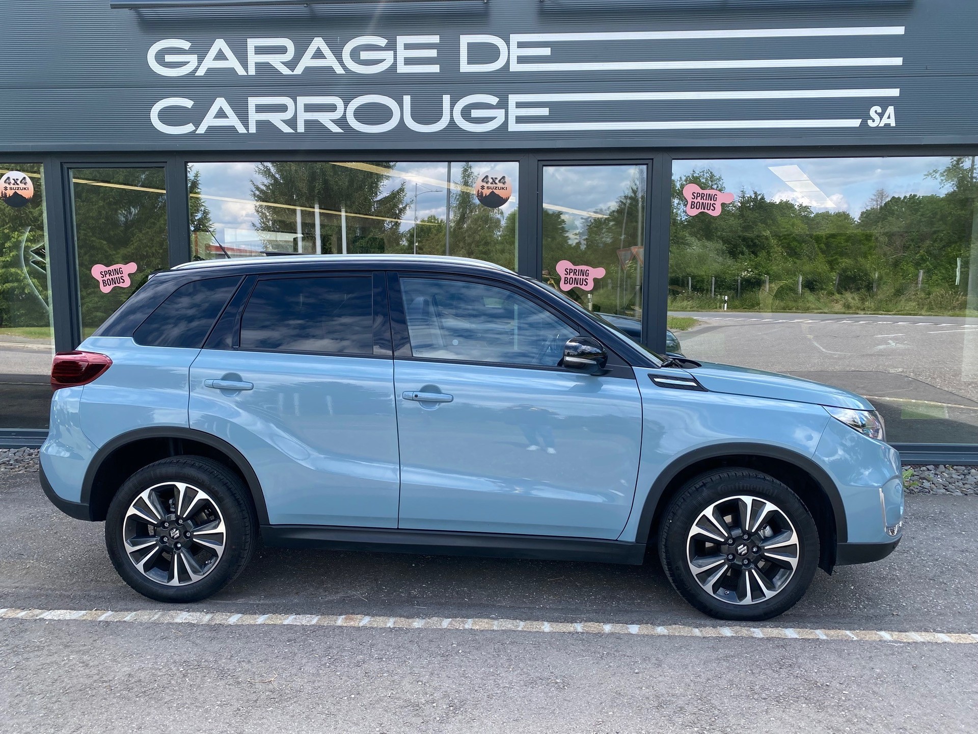 SUZUKI Vitara 1.5 Hybrid Compact Top 4x4 AGS-image-6
