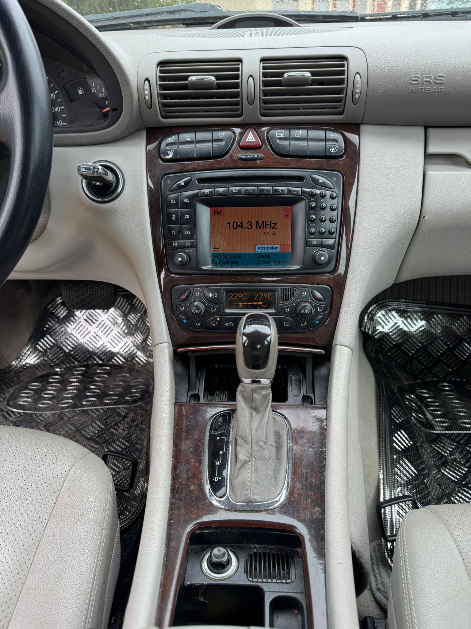 MERCEDES-BENZ C 320 Elégance 4Matic Automatic-image-11
