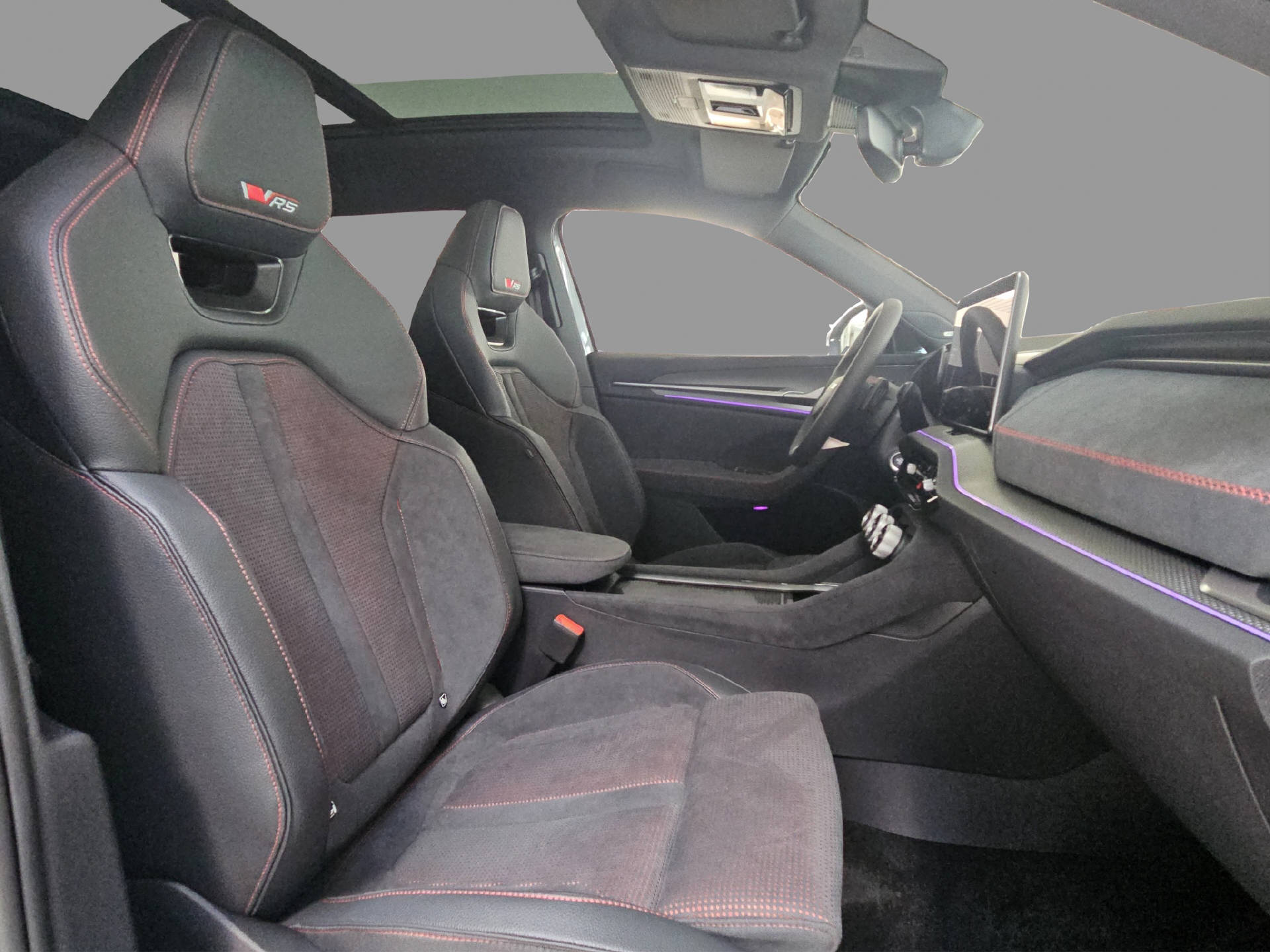 SKODA Kodiaq 2.0 TSI RS-image-12