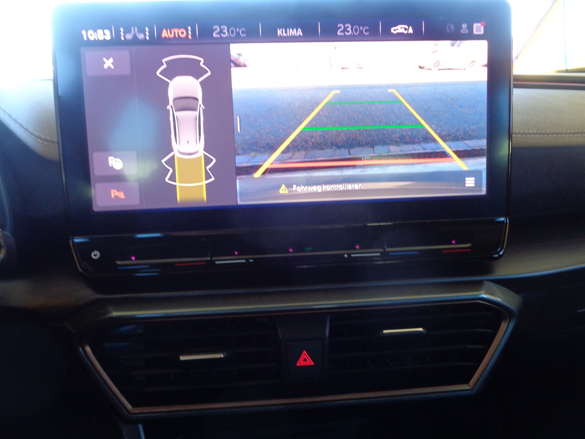 CUPRA Formentor 1.5 TSI DSG-image-12