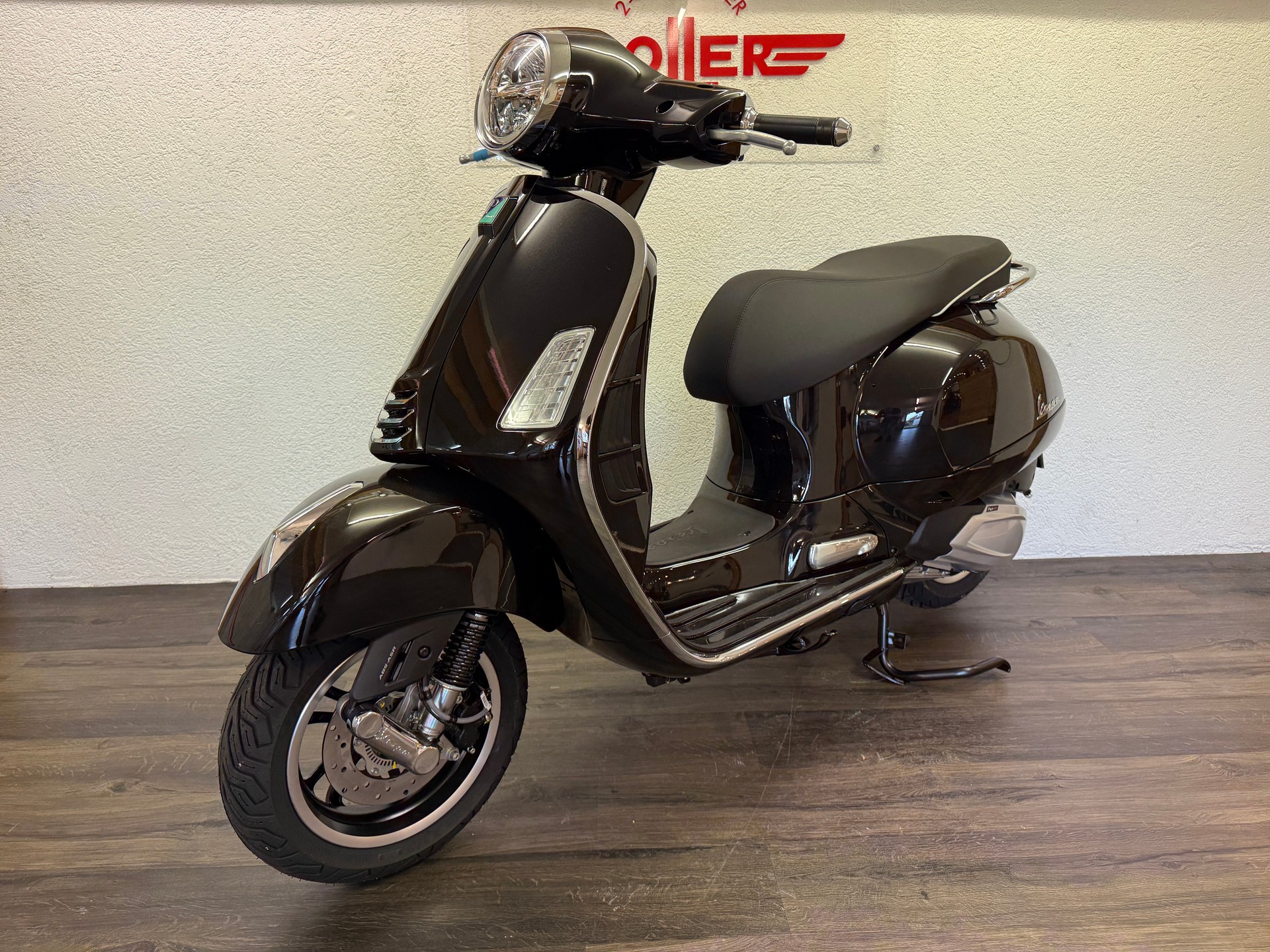 PIAGGIO Vespa GTS 310 Super ABS Euro 5+-showroom-element-2