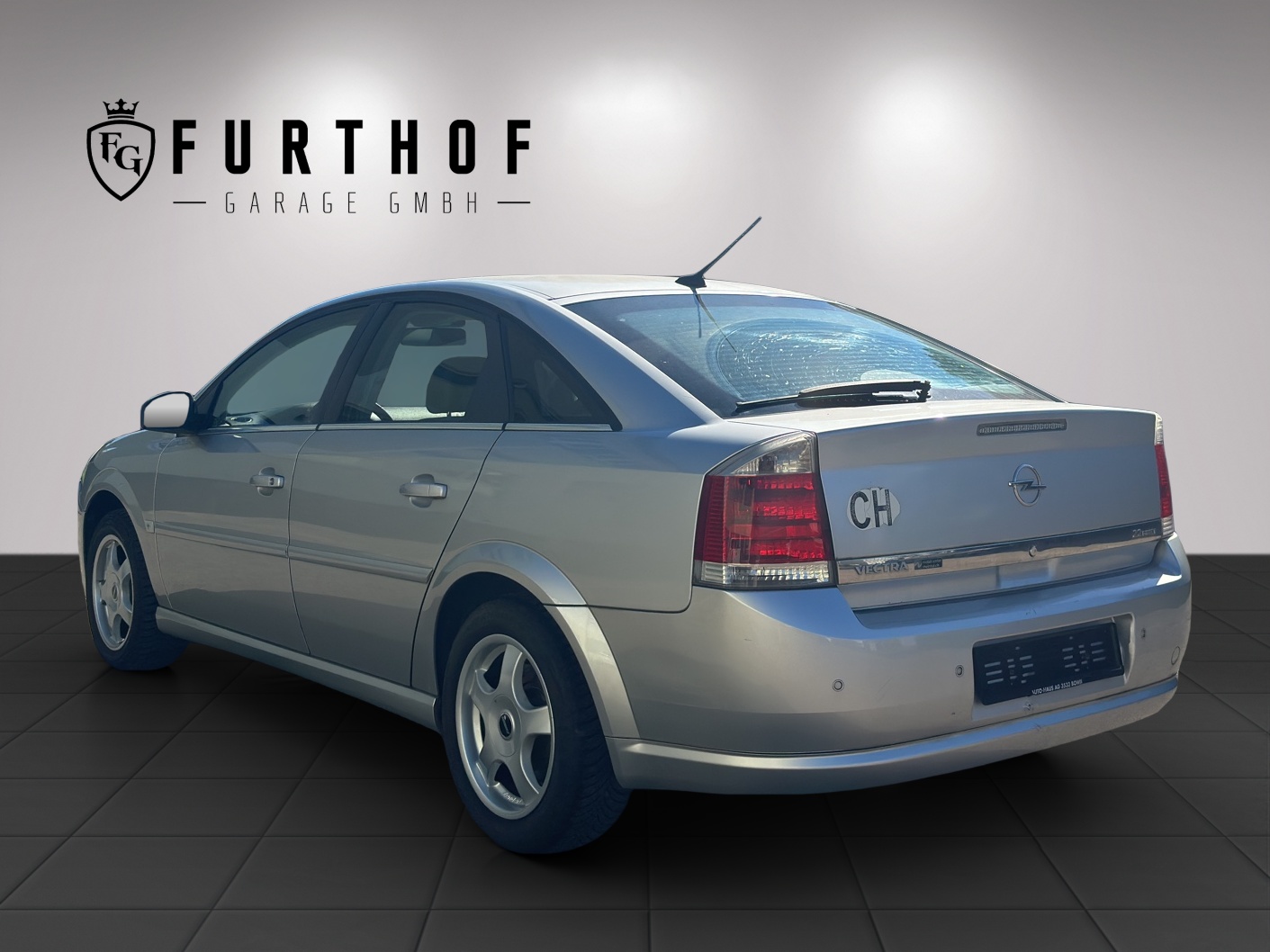OPEL Vectra 2.2 Diamond Automatic-image-6