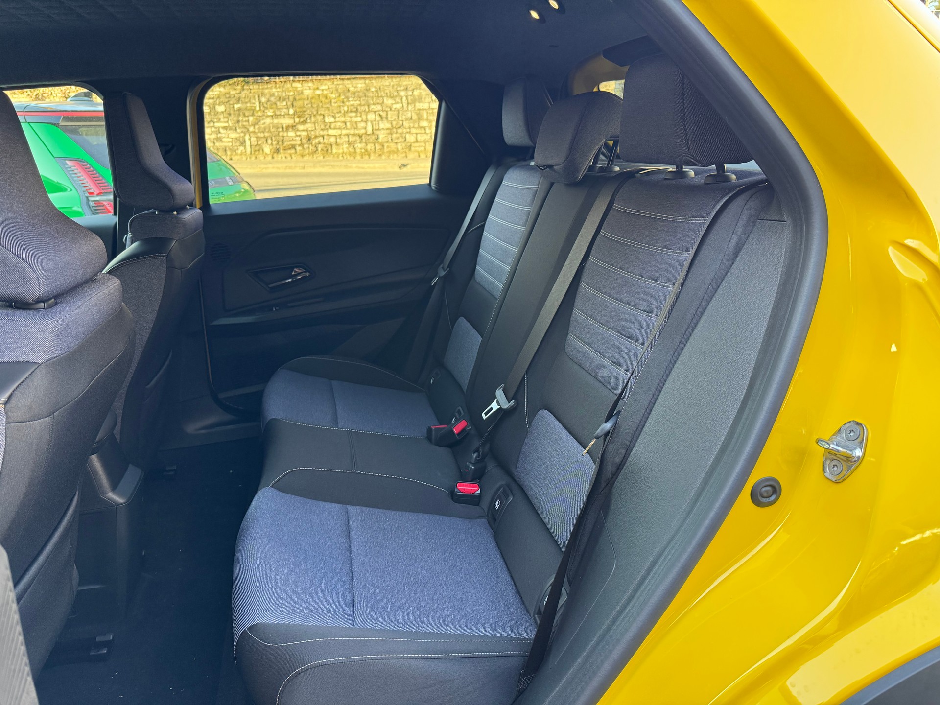 RENAULT R5 E-Tech Comfort Range 52 kWh Techno-image-12