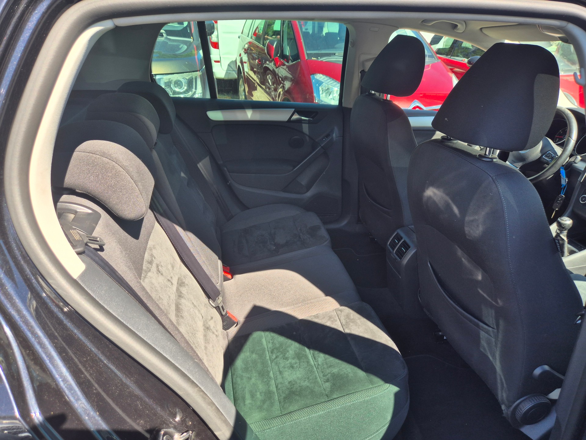 VW Golf 1.4 TSI R-line-image-9