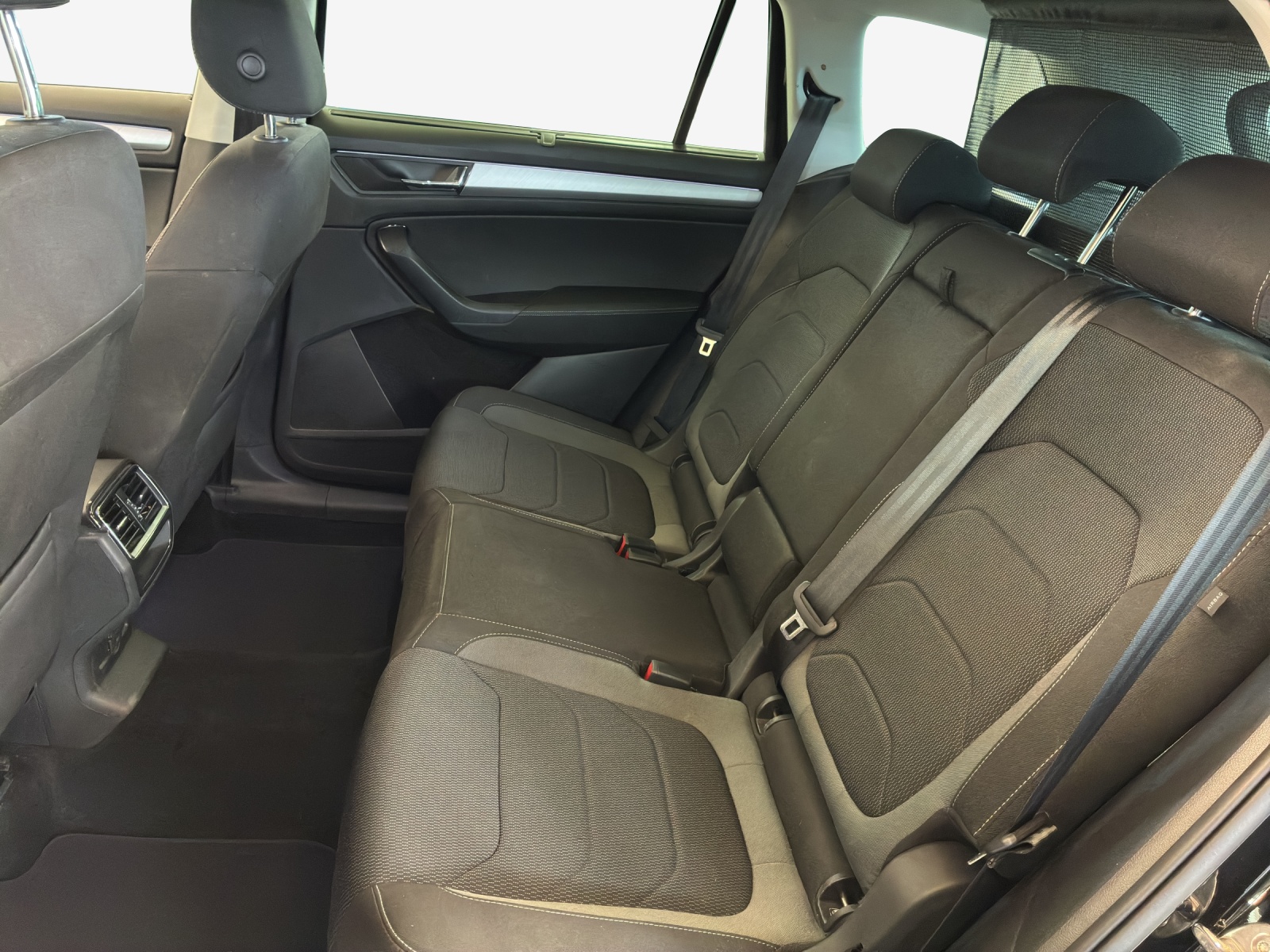 SKODA Kodiaq 2.0 TDI CR Ambition 4x4 DSG-image-11