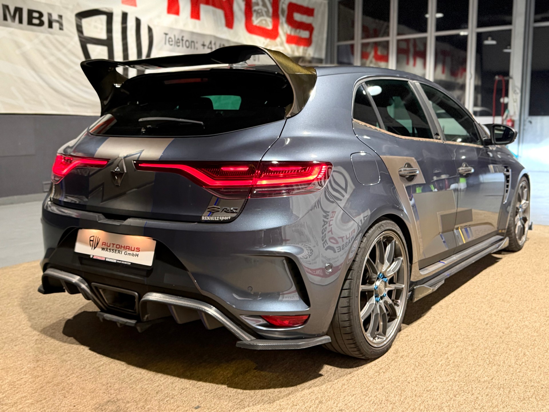 RENAULT Mégane Trophy 300 EDC-showroom-element-2