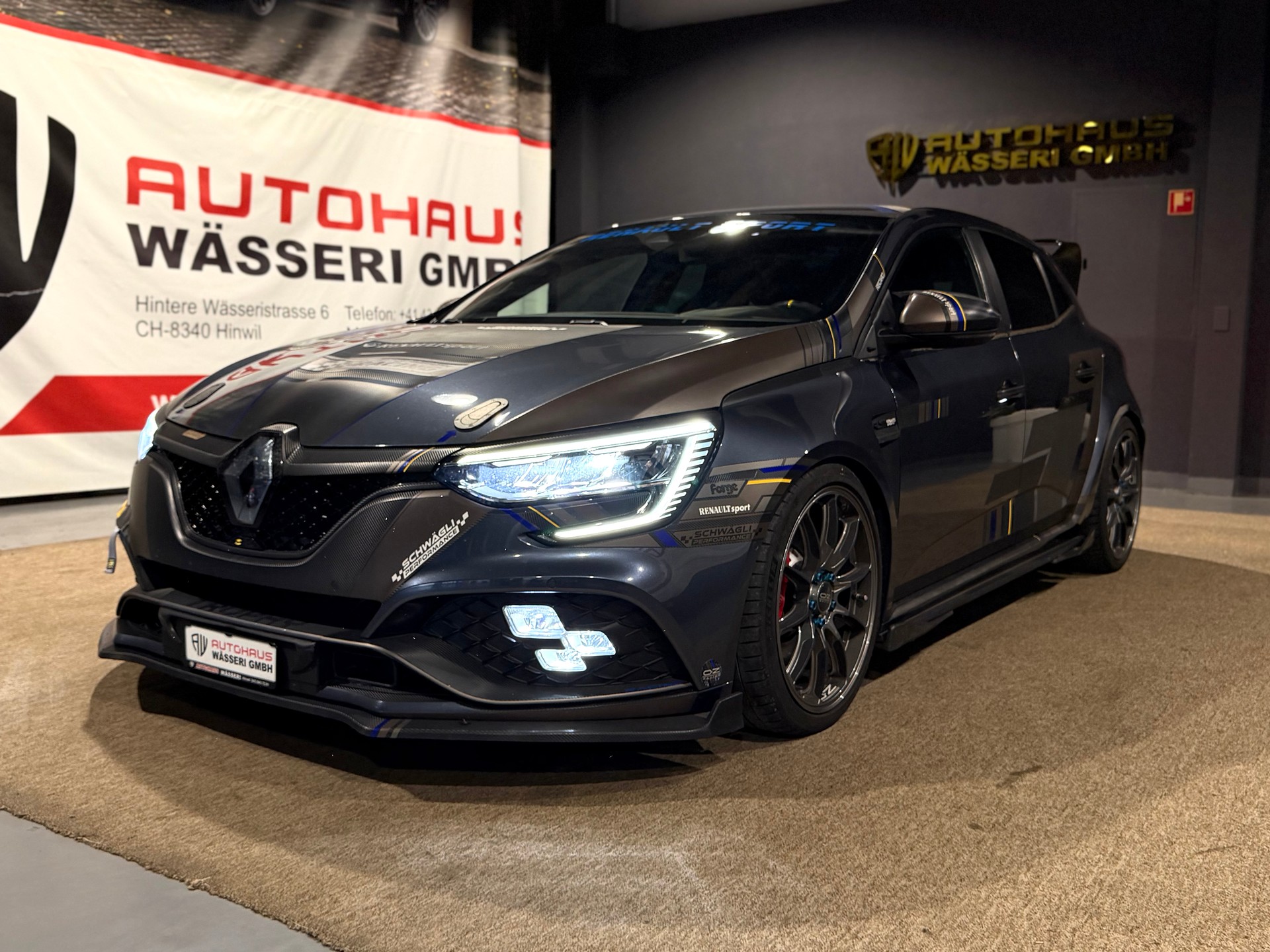 RENAULT Mégane Trophy 300 EDC-image-6