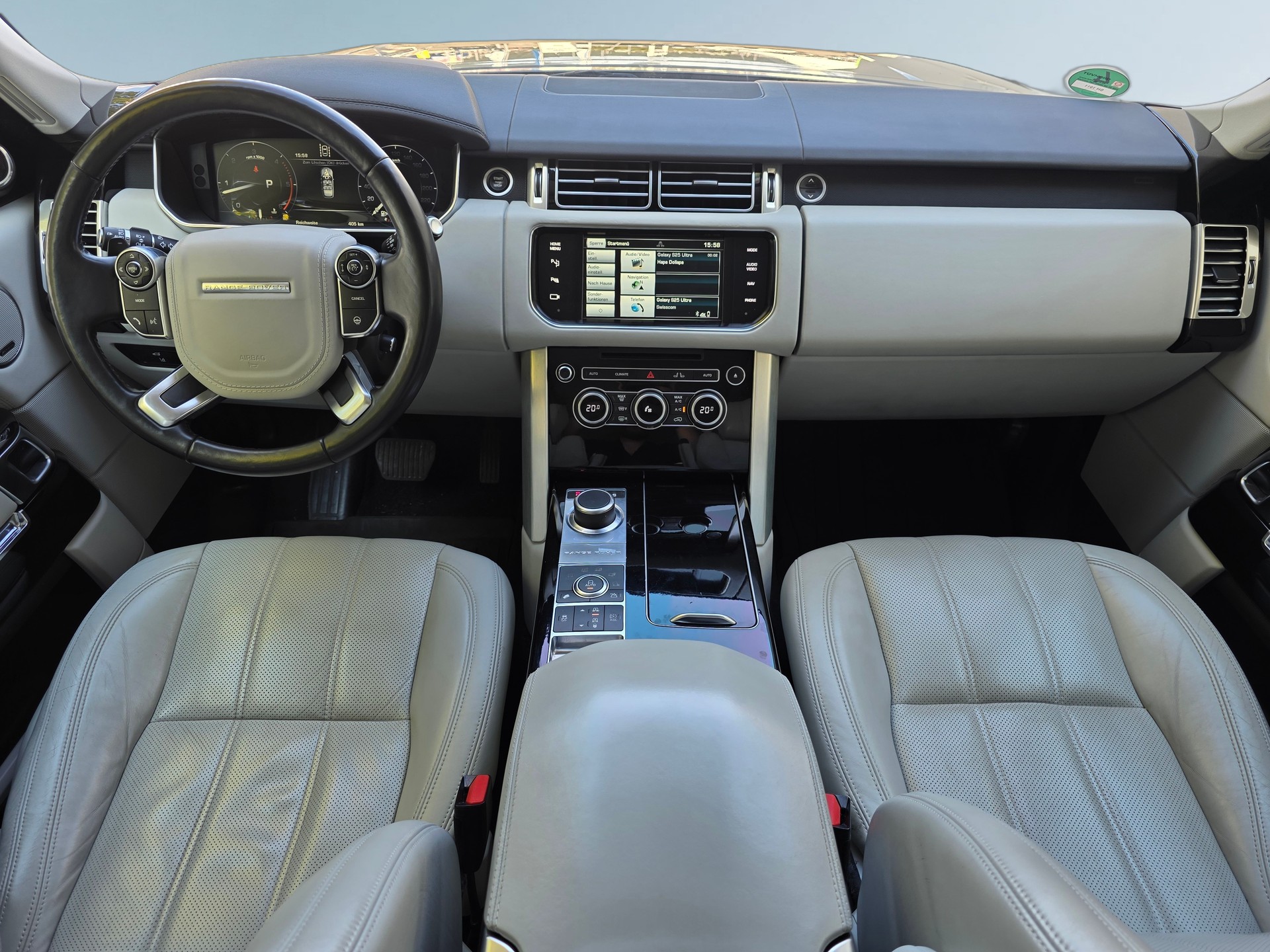 LAND ROVER Range Rover 4.4 SDV8 Vogue Automatic * CH-Fahrzeug * Vollausstattung * ab MFK 2026 *-image-11