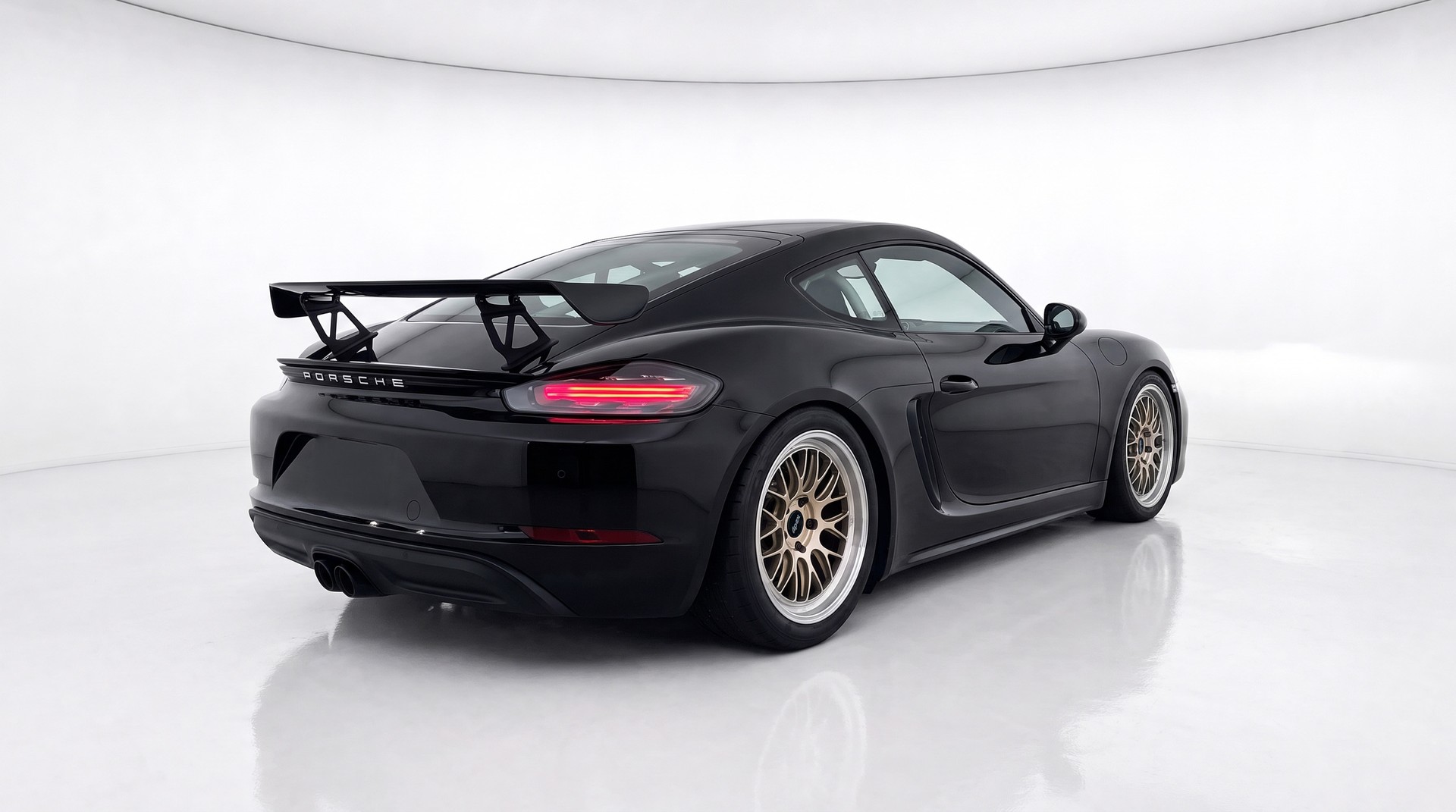PORSCHE Cayman T 2.0 PDK-image-3