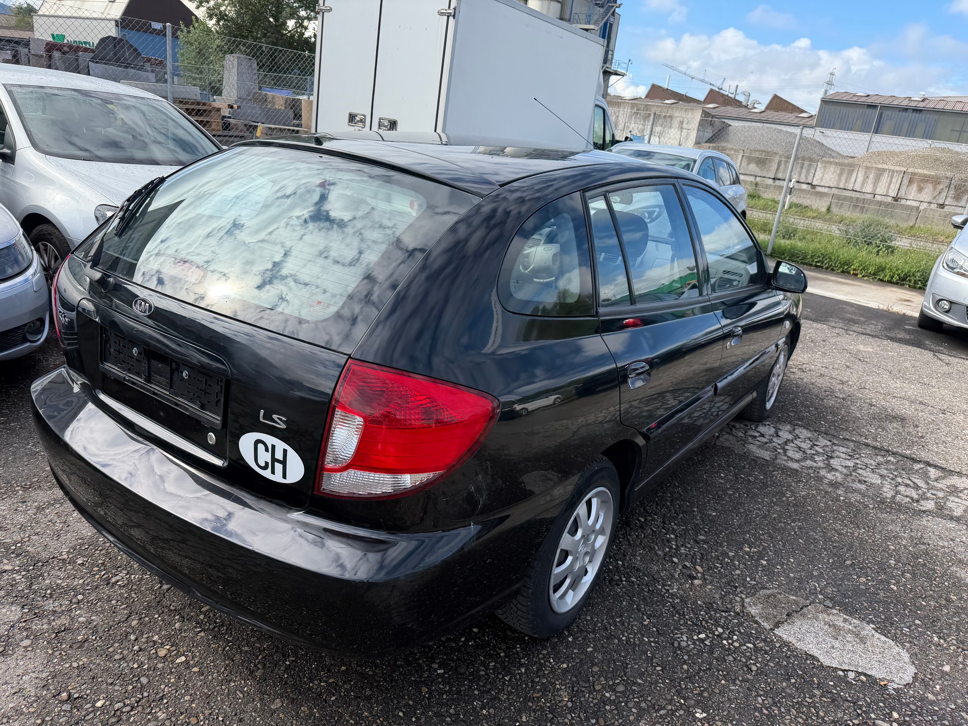 KIA Rio 1.5 LS-image-4