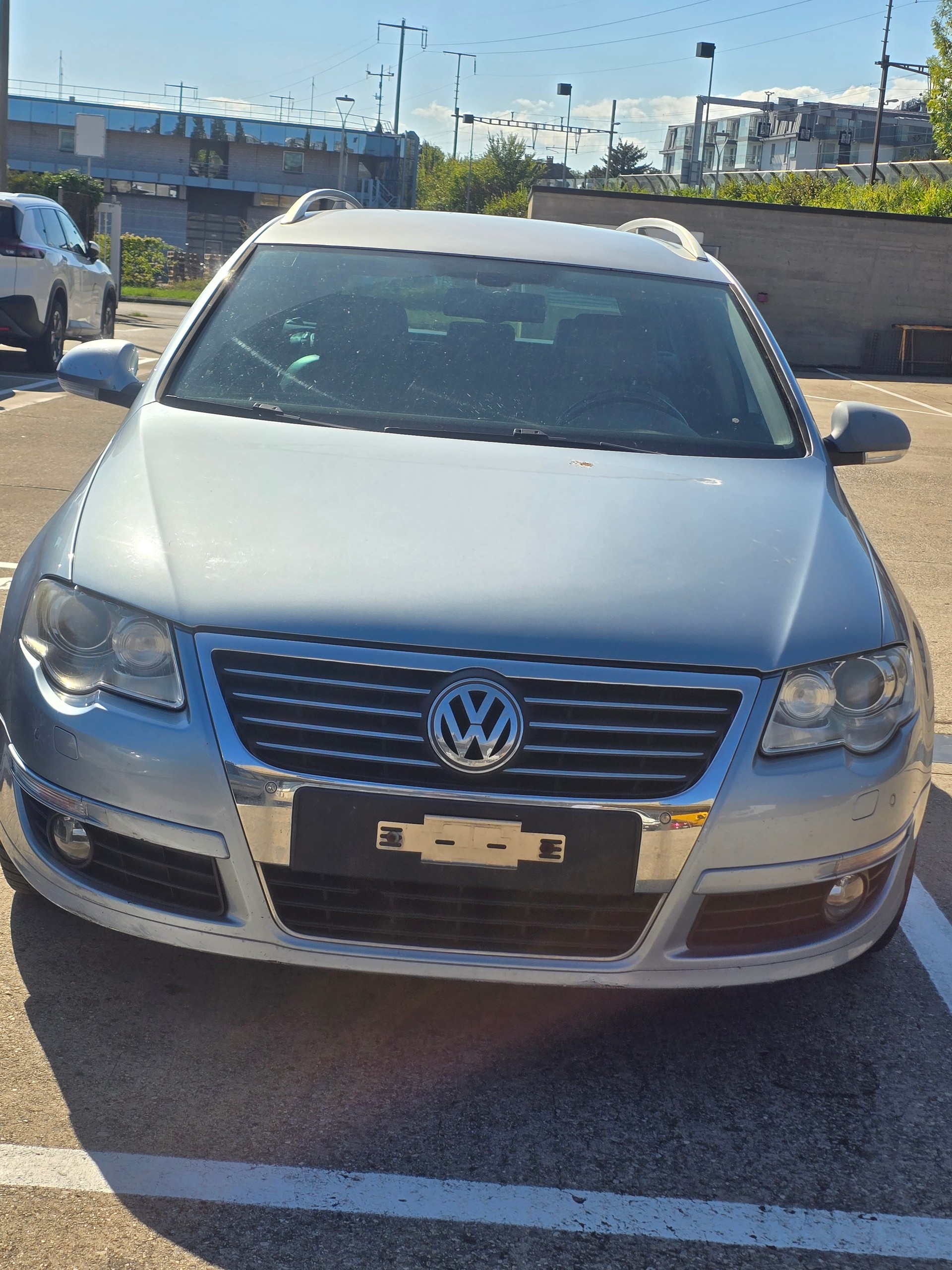 VW Passat Variant 2.0 TDI Highline-image-1