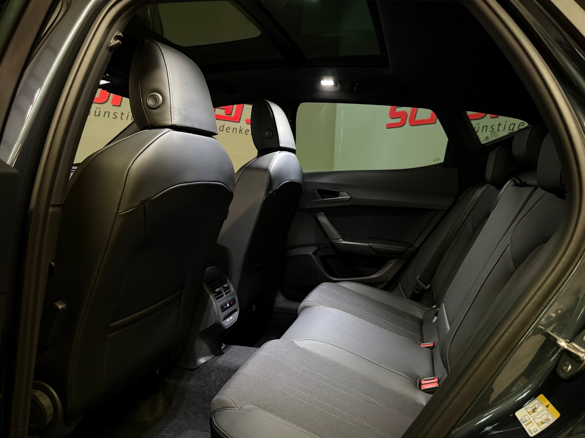 CUPRA Formentor 2.0TSI 4Drive DSG-image-14