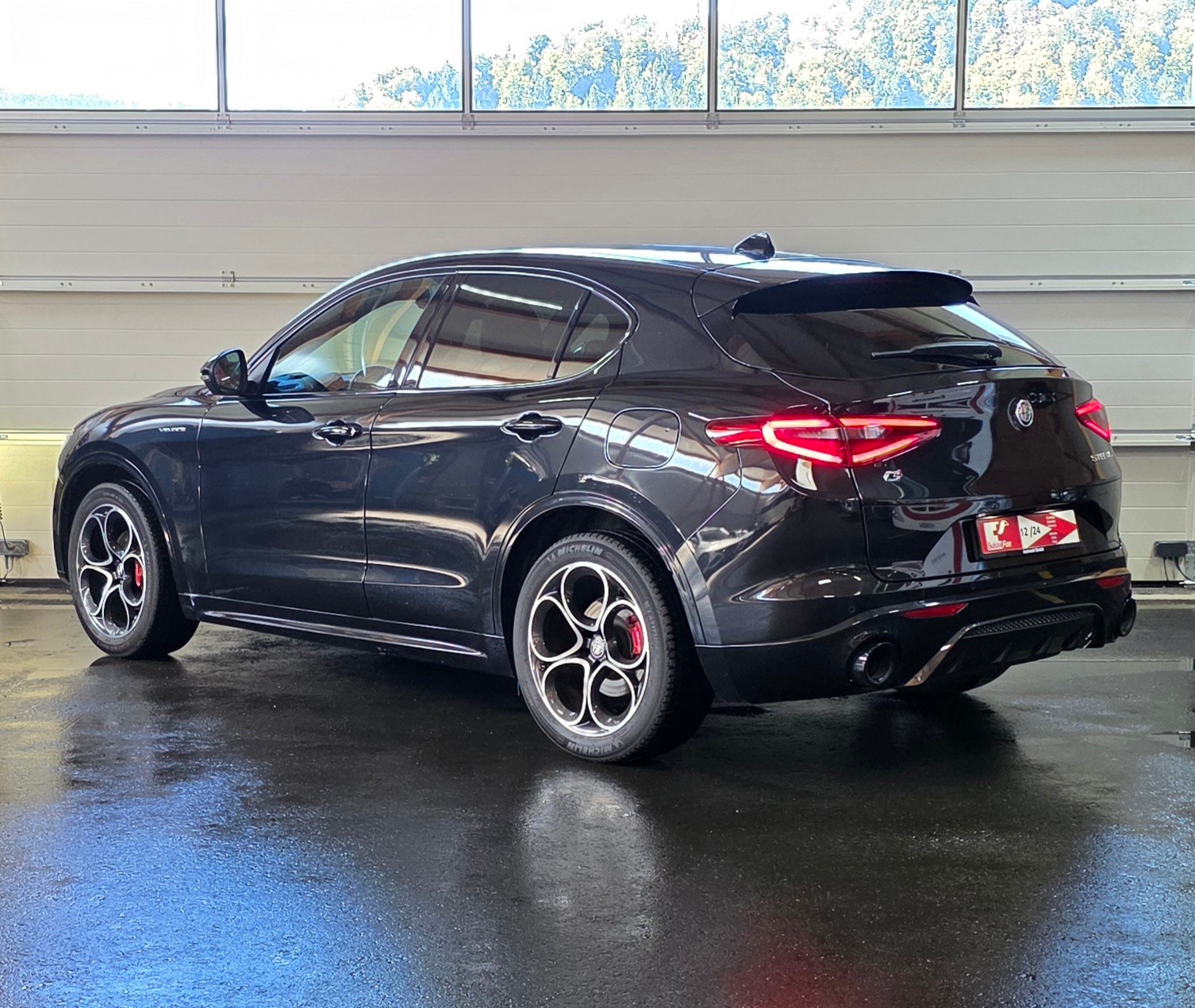 ALFA ROMEO Stelvio 2.0 Veloce Q4-showroom-element-2