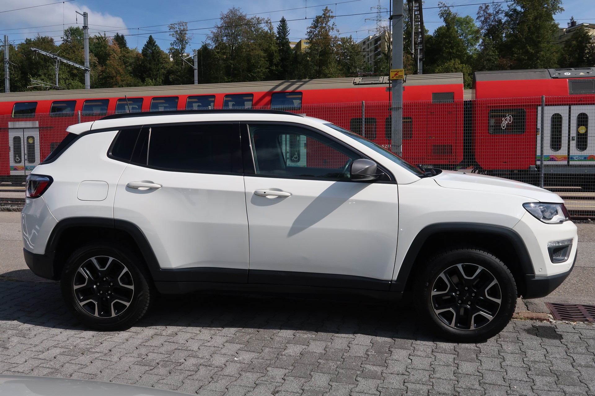 JEEP Compass 2.0CRD Trailhawk AWD 9ATX-image-3