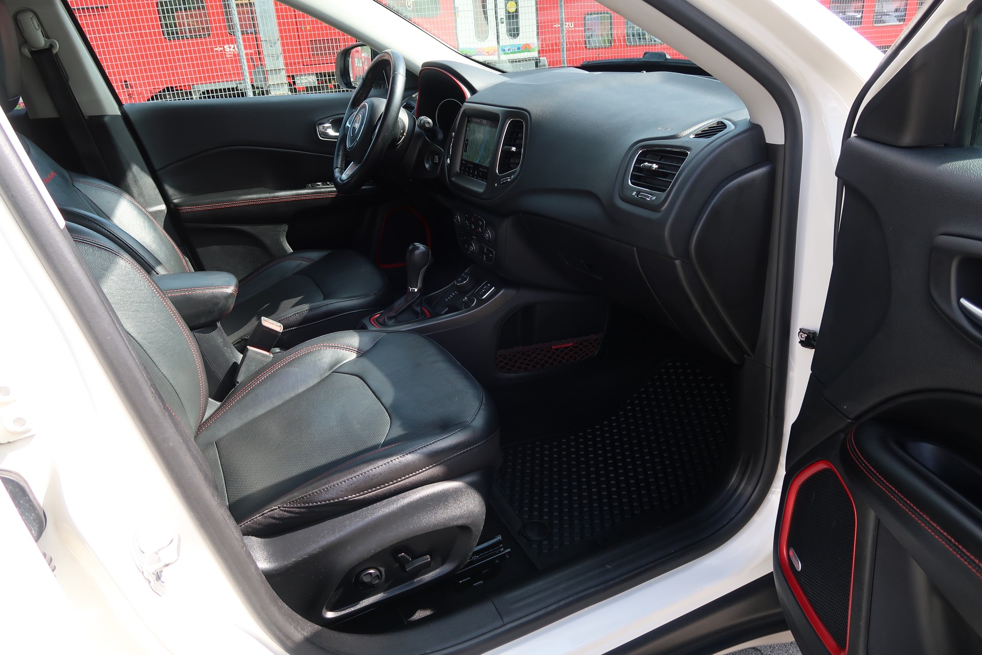 JEEP Compass 2.0CRD Trailhawk AWD 9ATX-image-19