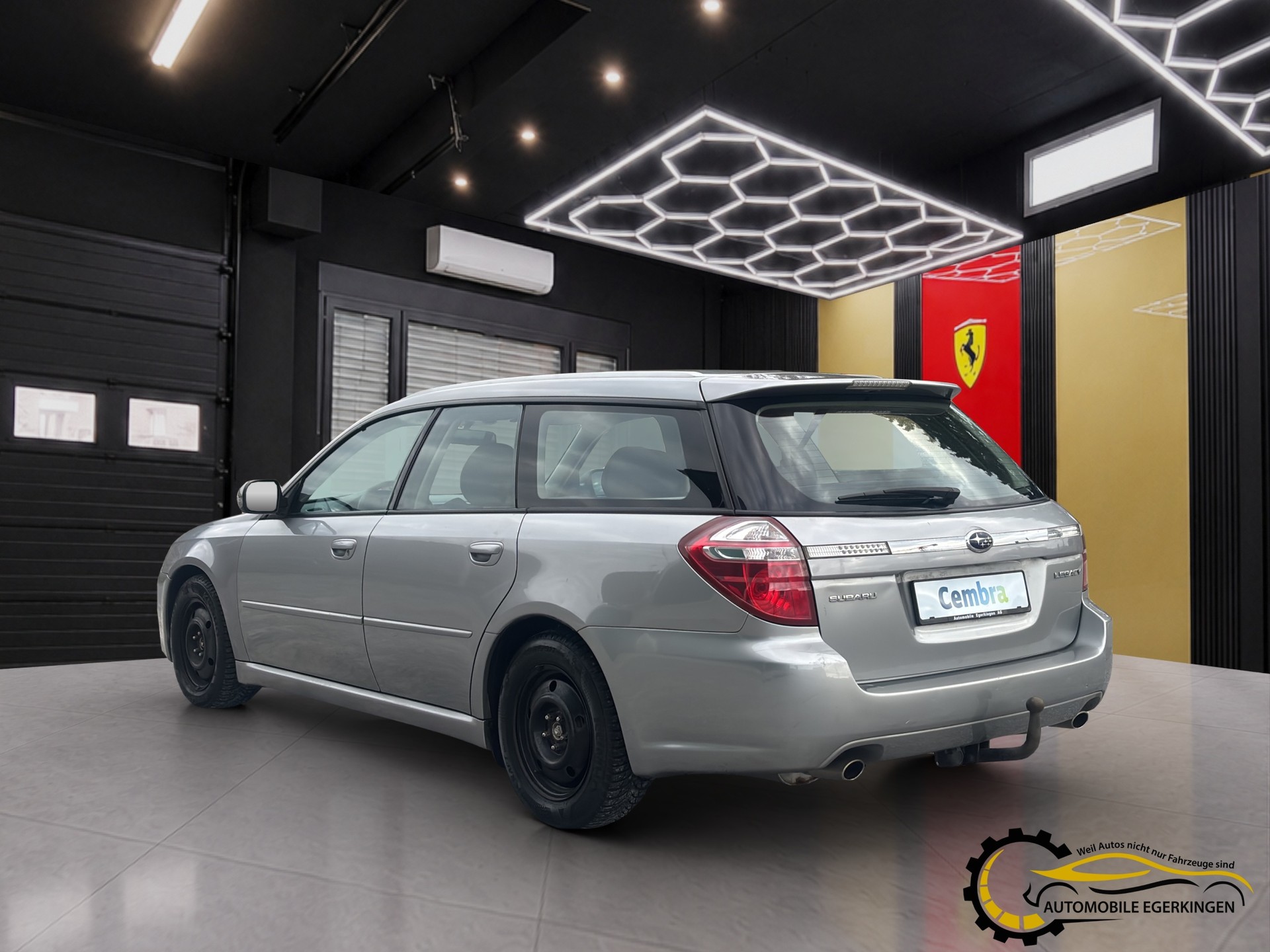 SUBARU Legacy 2.0R AWD Swiss Automatic-image-6