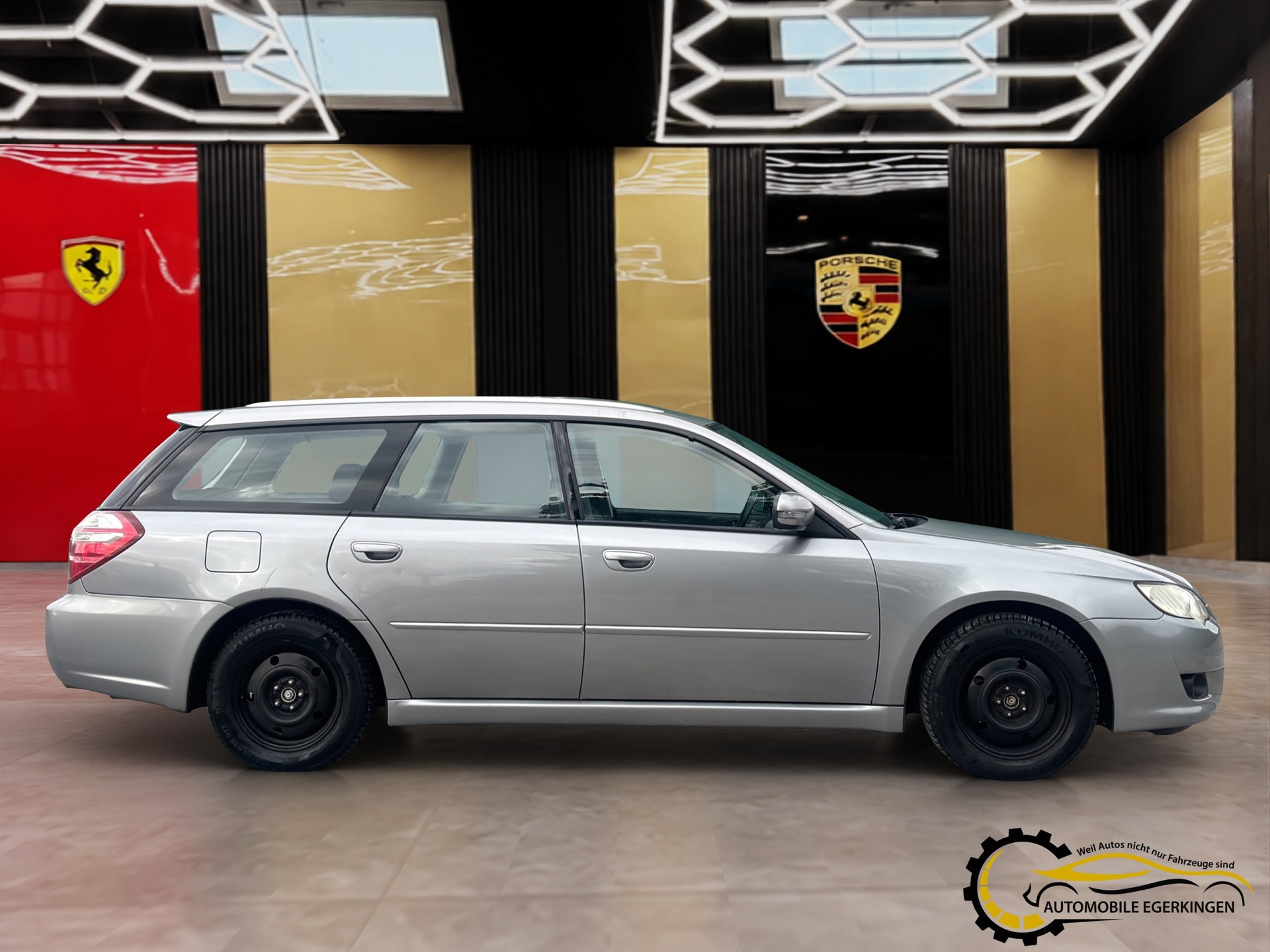 SUBARU Legacy 2.0R AWD Swiss Automatic-image-3