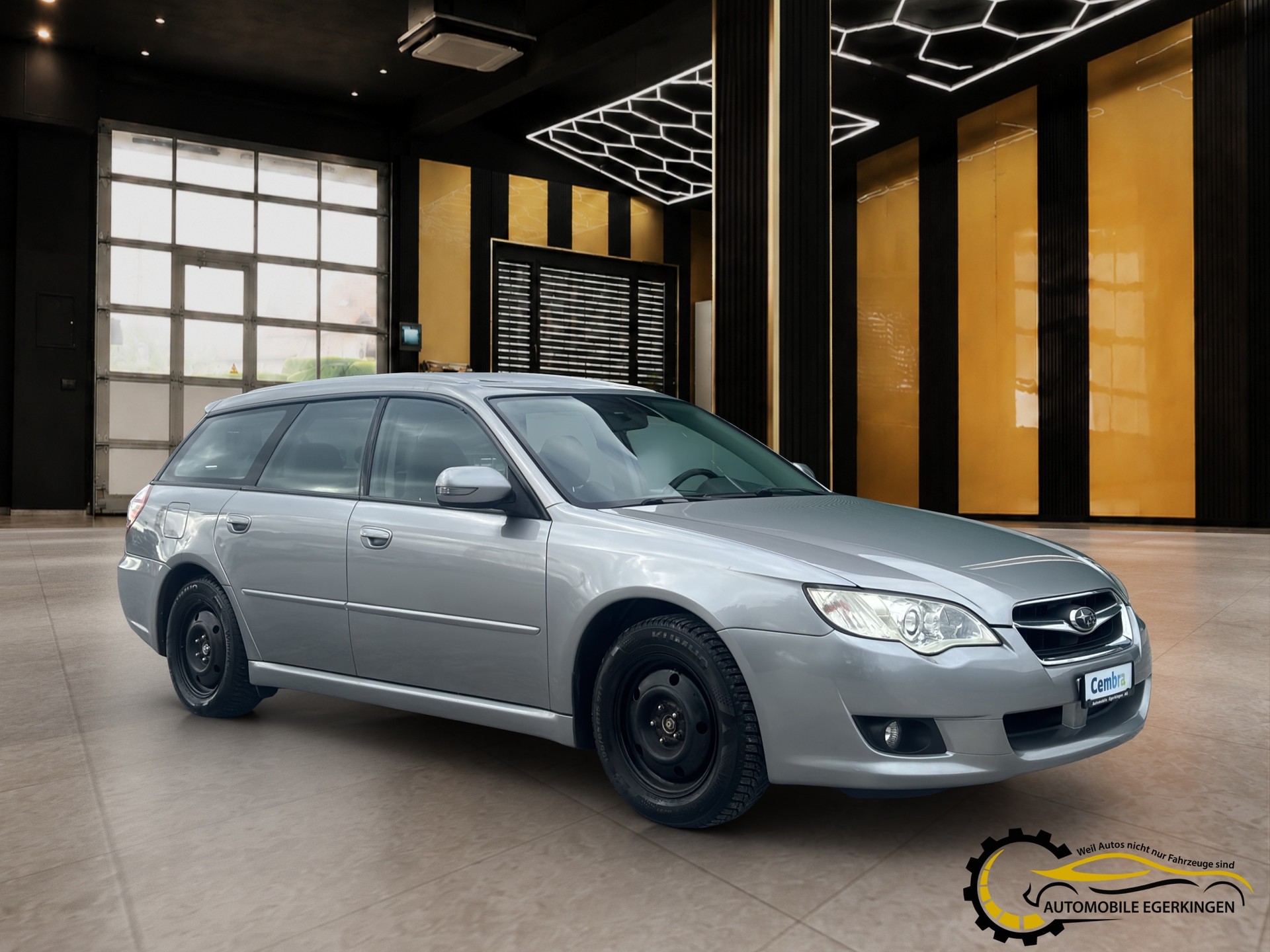 SUBARU Legacy 2.0R AWD Swiss Automatic-image-2