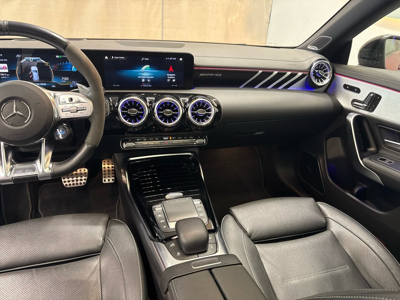 MERCEDES-BENZ CLA Shooting Brake 45 S AMG 4Matic+ 8G-DCT-image-6