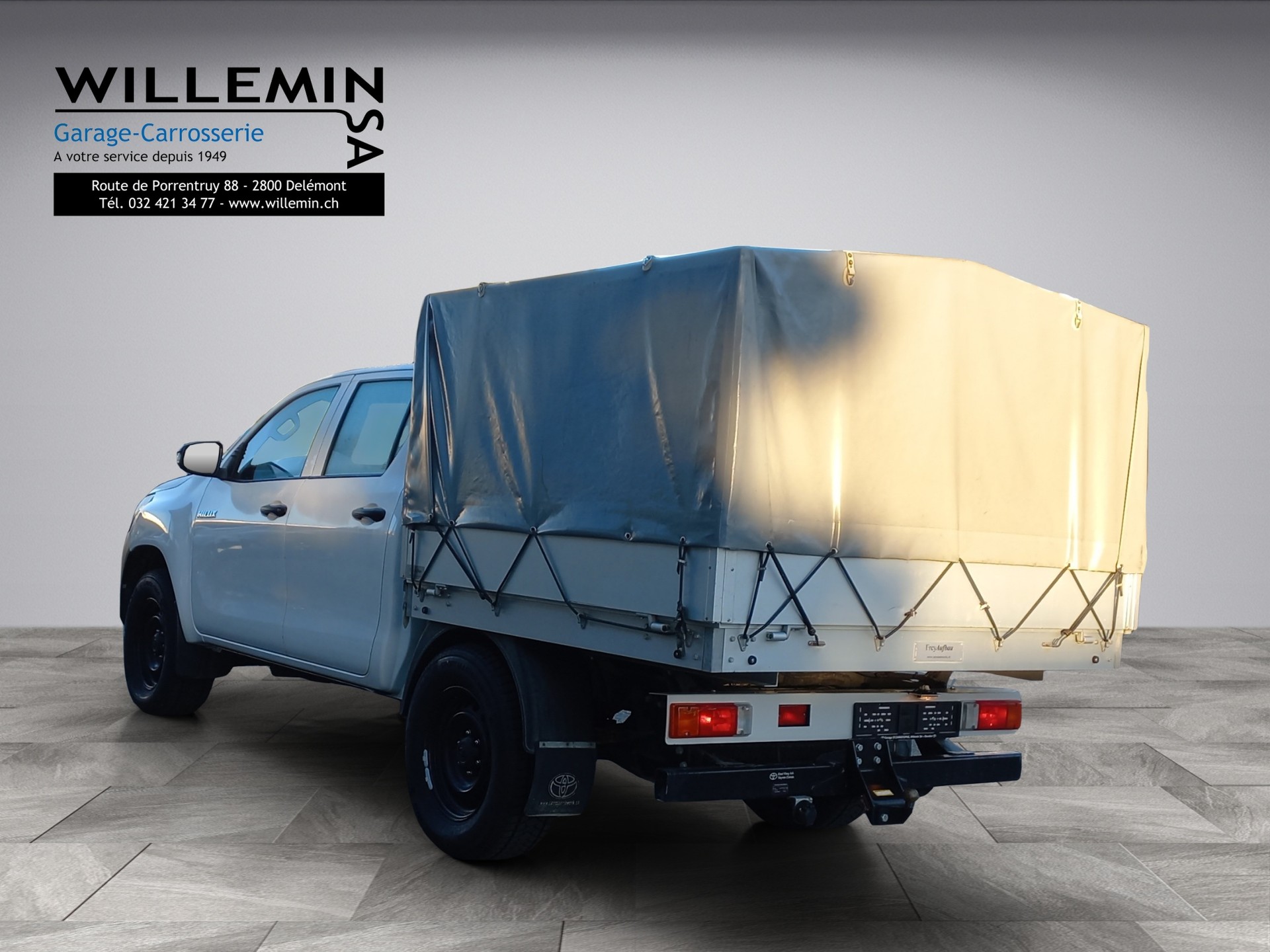 TOYOTA Hilux 2.4D-4D Luna Double Cab 4x4-image-5