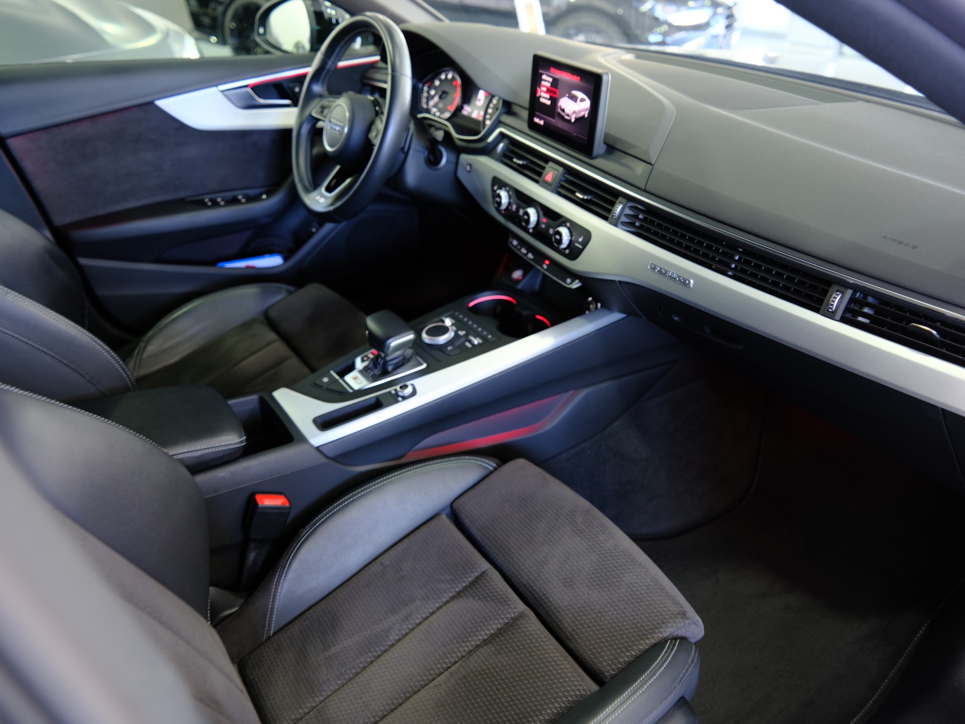 AUDI S5 Sportback 3.0 TFSI quattro tiptronic-image-18