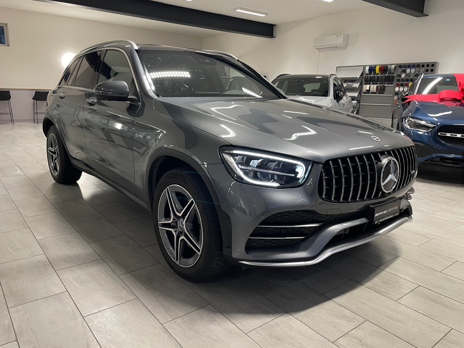 MERCEDES-BENZ GLC 43 AMG 4Matic 9G-Tronic-image-2