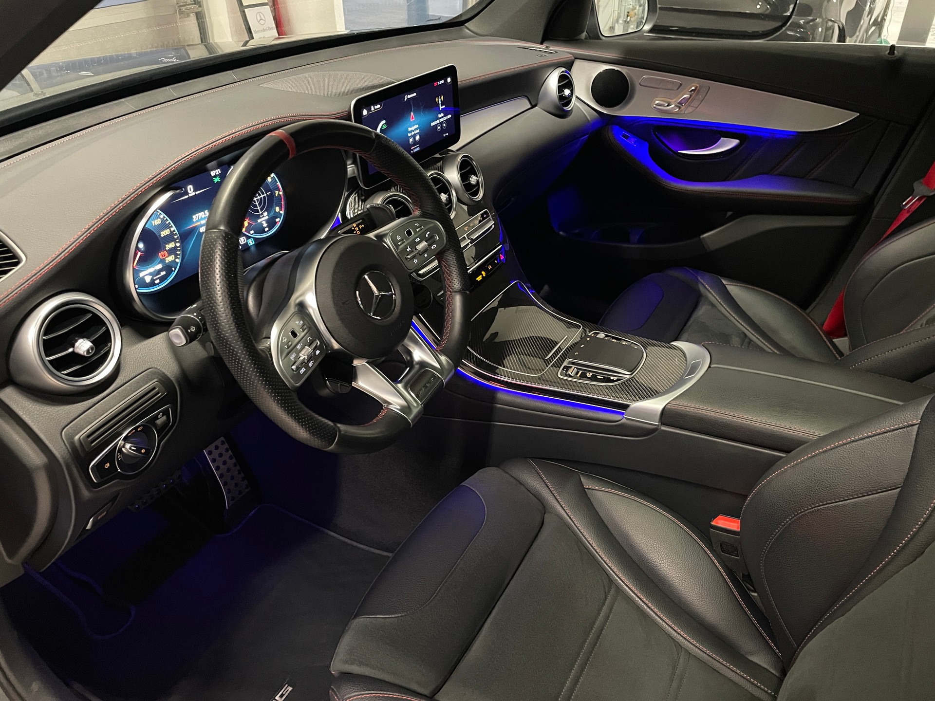 MERCEDES-BENZ GLC 43 AMG 4Matic 9G-Tronic-image-8