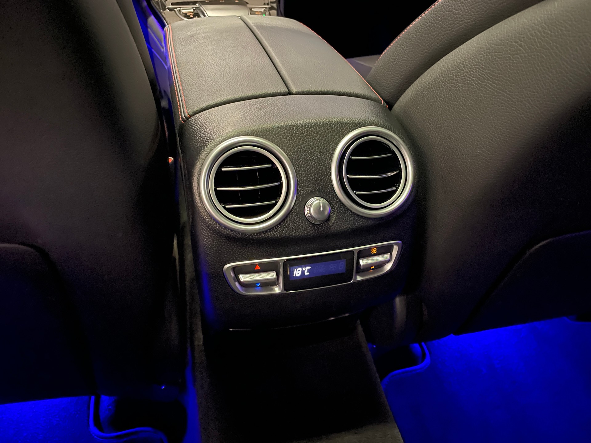 MERCEDES-BENZ GLC 43 AMG 4Matic 9G-Tronic-image-10