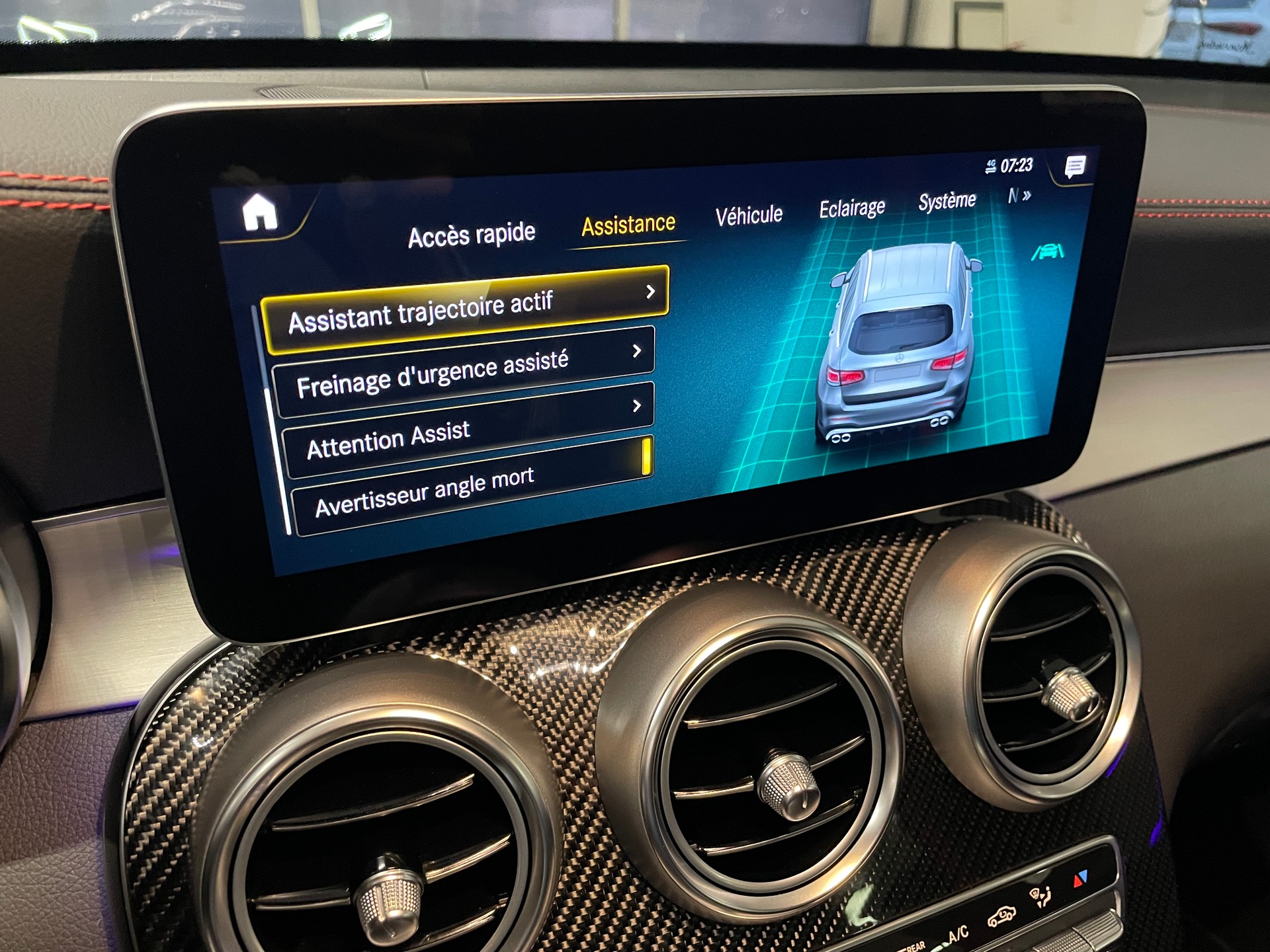 MERCEDES-BENZ GLC 43 AMG 4Matic 9G-Tronic-image-17
