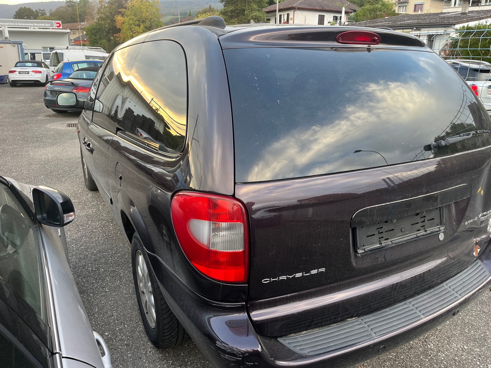 CHRYSLER Grand Voyager 2.5 CRD LX-image-8