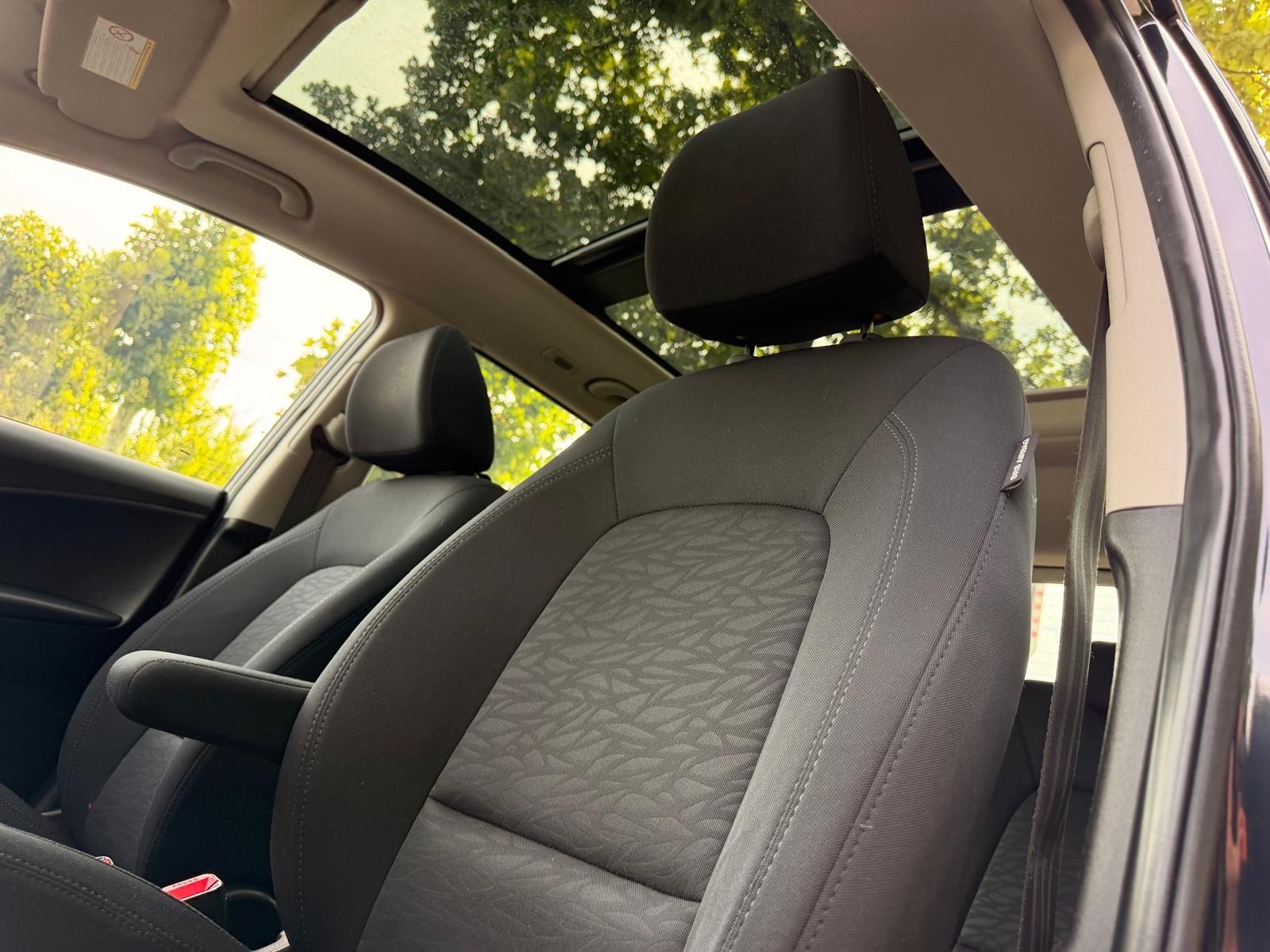 HYUNDAI iX20 1.6 Style Automatic-image-14