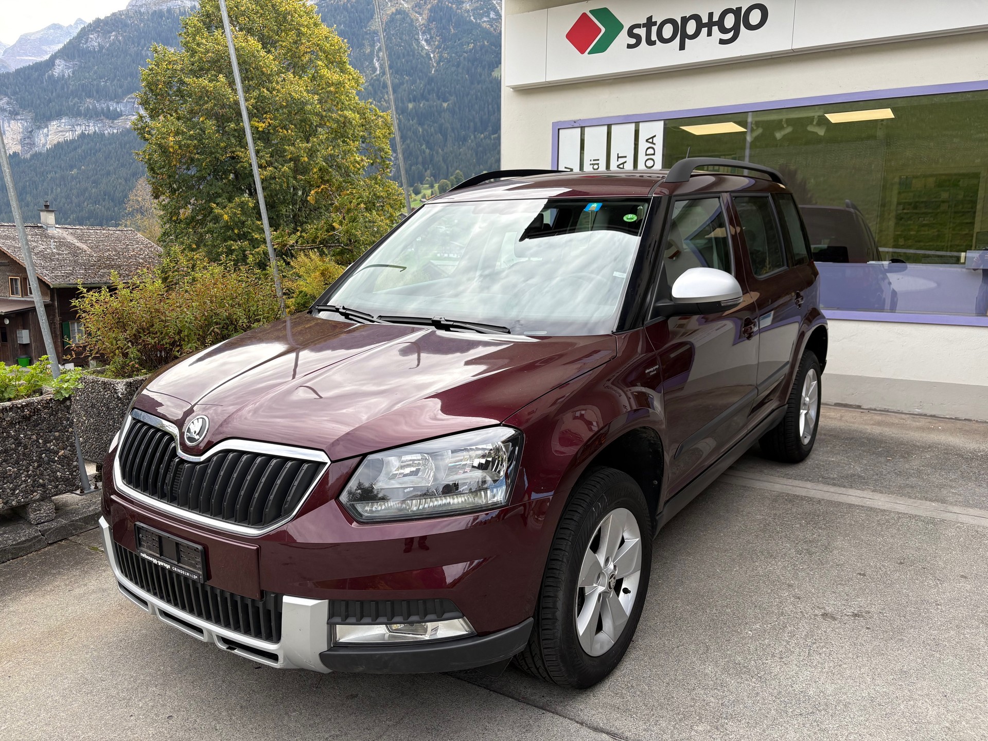 SKODA Yeti 1.8 TSI Active 4x4 DSG-image-0