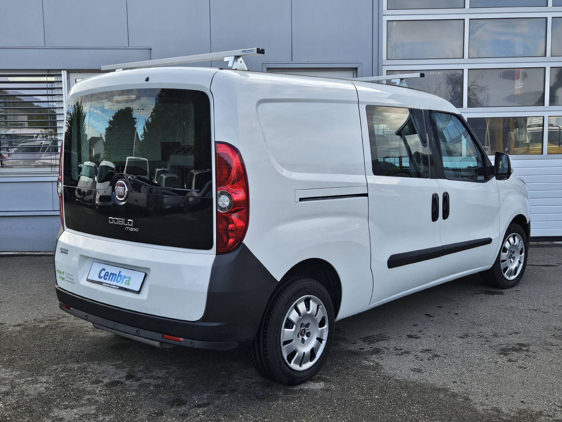 FIAT Doblo Cargo L2 1.4 16V Natural Power Swiss * Klima * Nutzlast 905 KG *-image-5