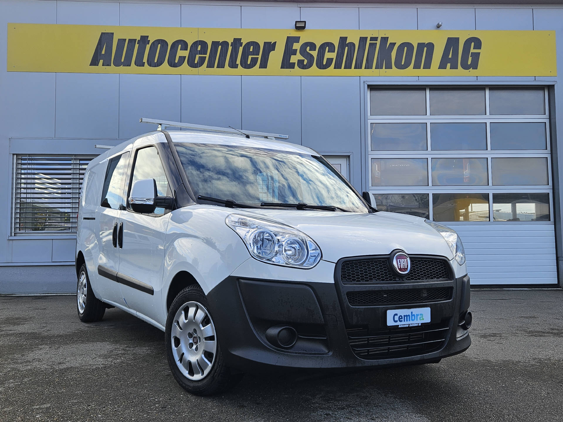FIAT Doblo Cargo L2 1.4 16V Natural Power Swiss * Klima * Nutzlast 905 KG *-image-3