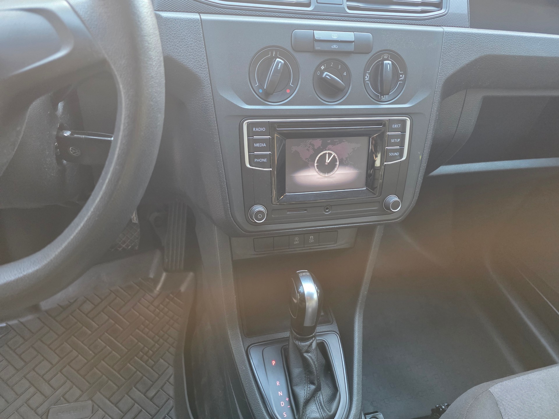 VW Caddy Maxi 2.0TDI 4Motion BlueMotion Technology DSG-image-1