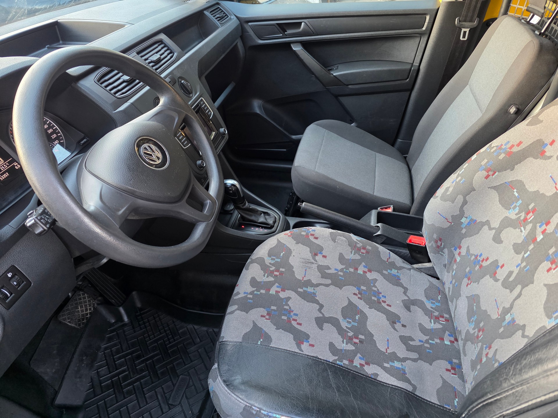 VW Caddy Maxi 2.0TDI 4Motion BlueMotion Technology DSG-image-2