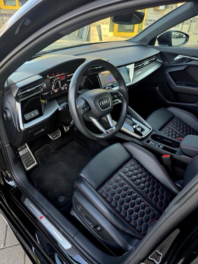 AUDI RS3 Sportback 2.5 TSI quattro S-tronic-showroom-element-2