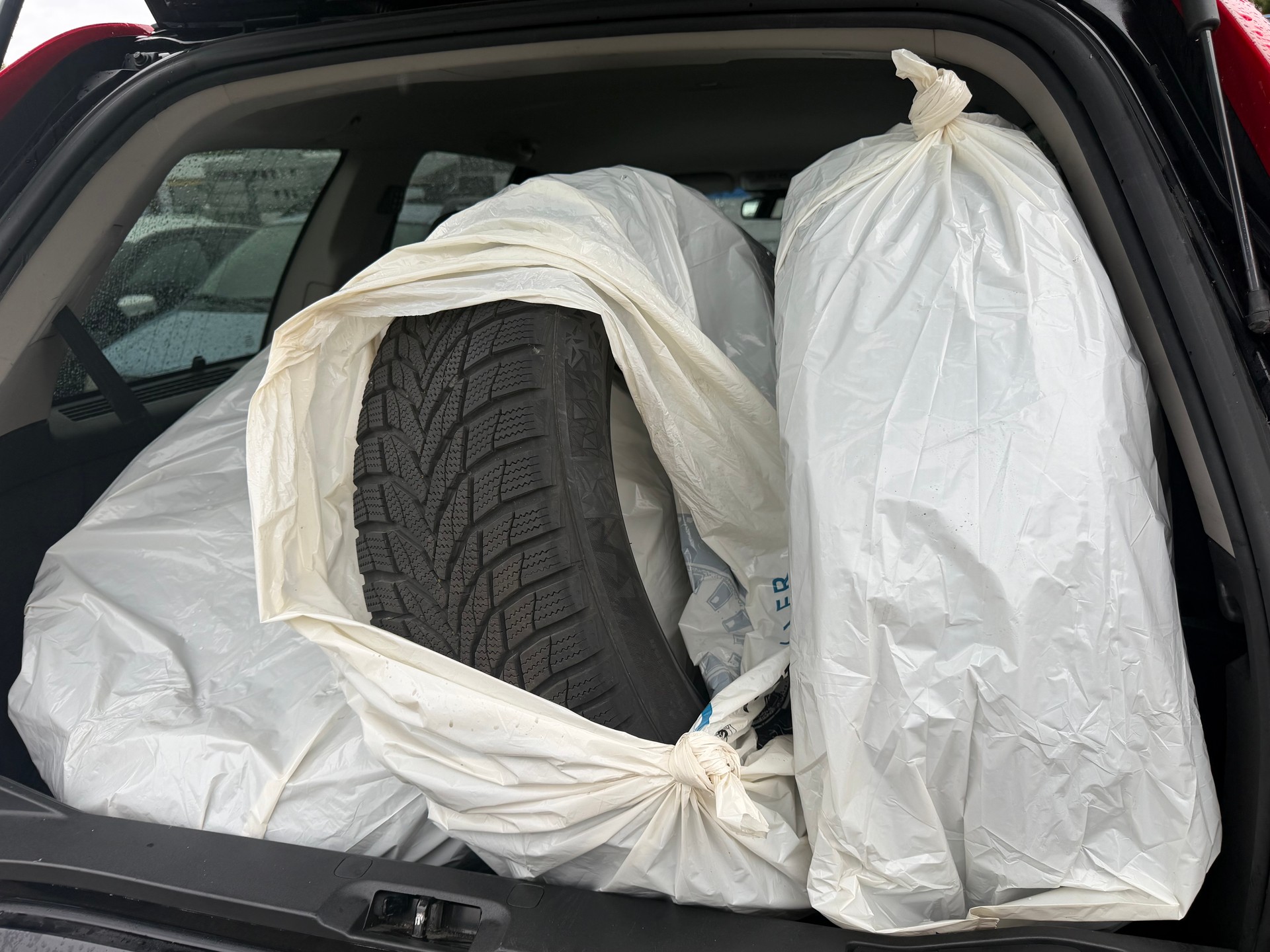 VOLVO XC90 D5 AWD Kinetic Geartronic-image-9