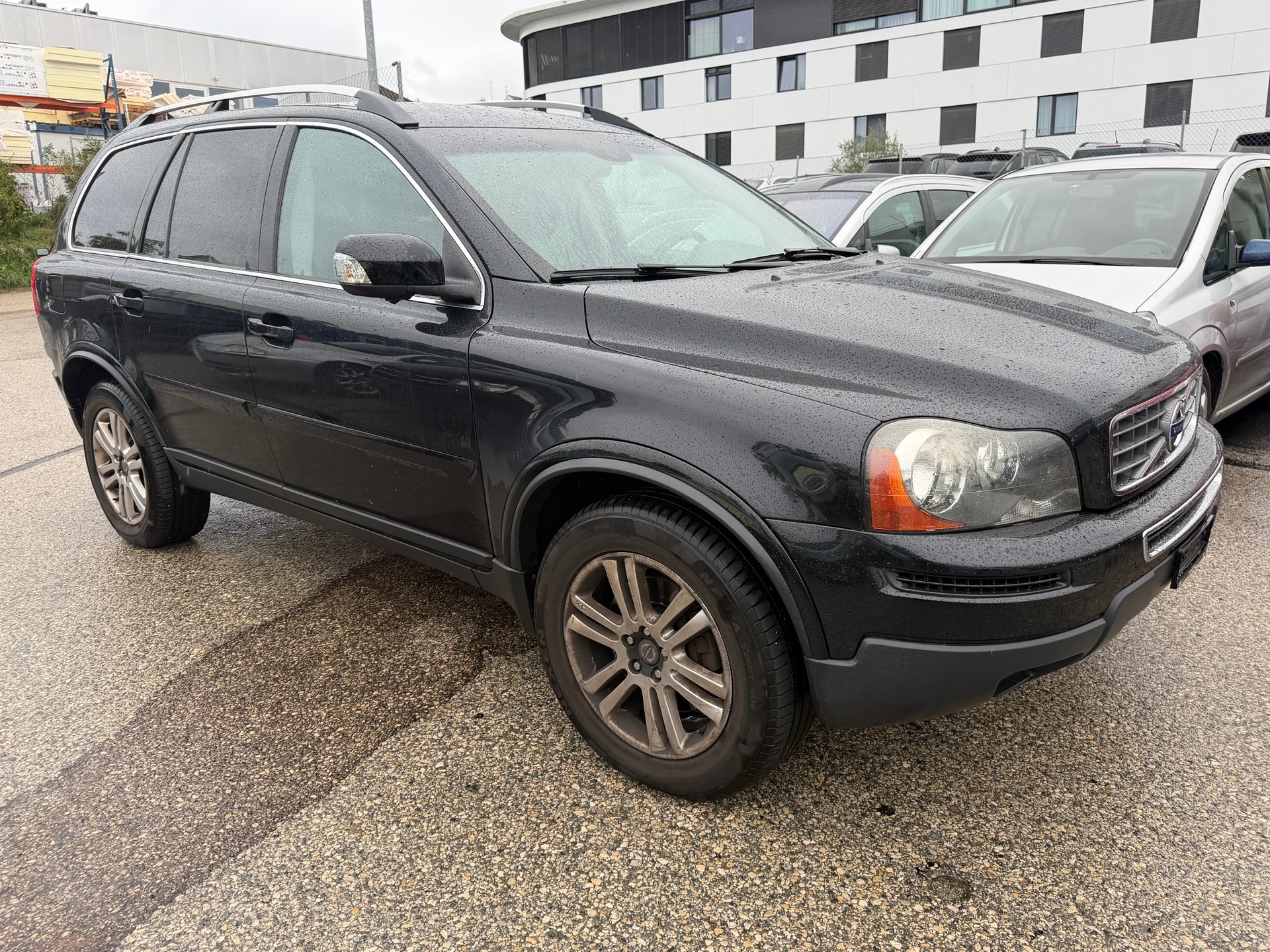 VOLVO XC90 D5 AWD Kinetic Geartronic-image-1