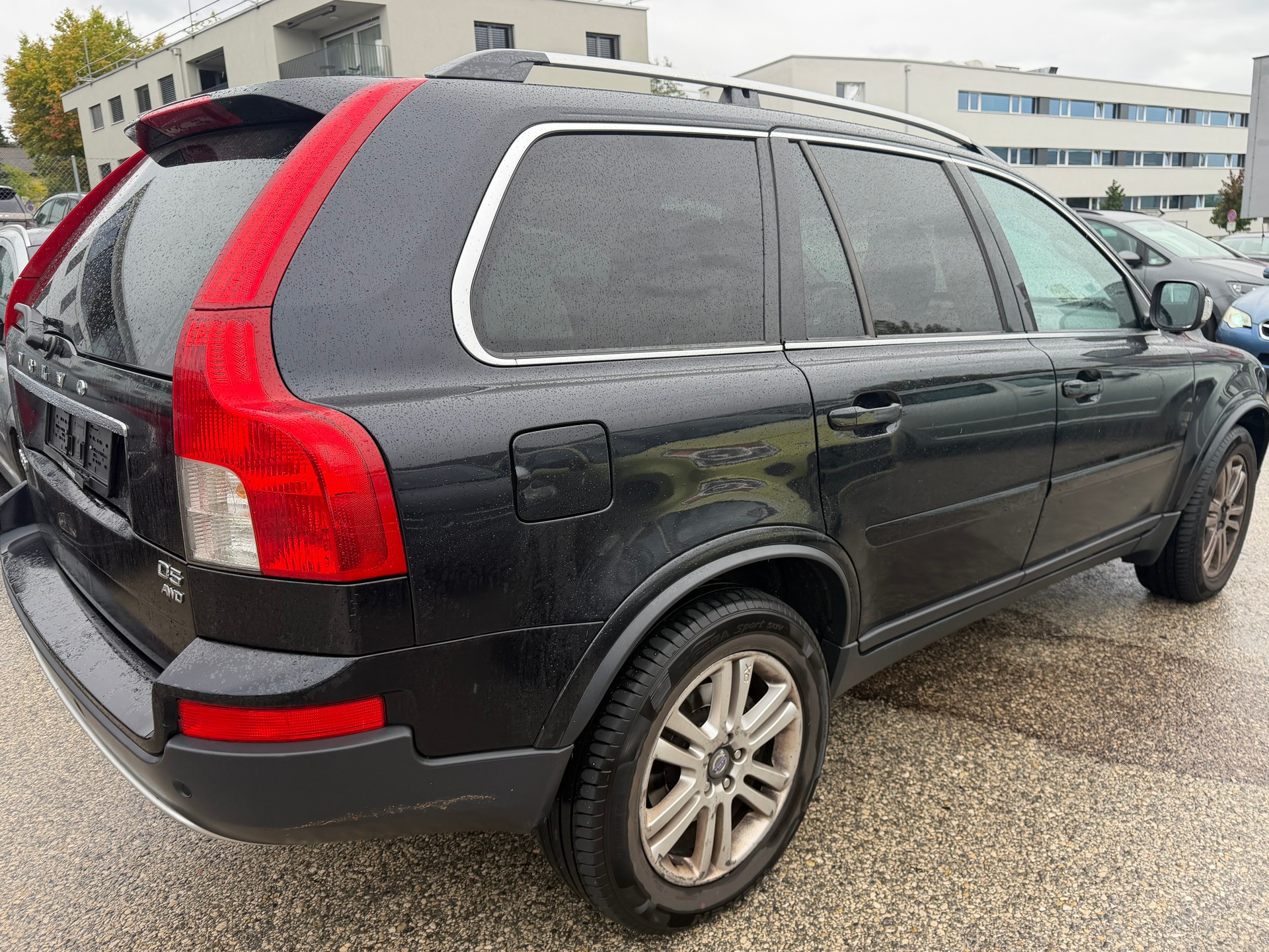 VOLVO XC90 D5 AWD Kinetic Geartronic-image-4