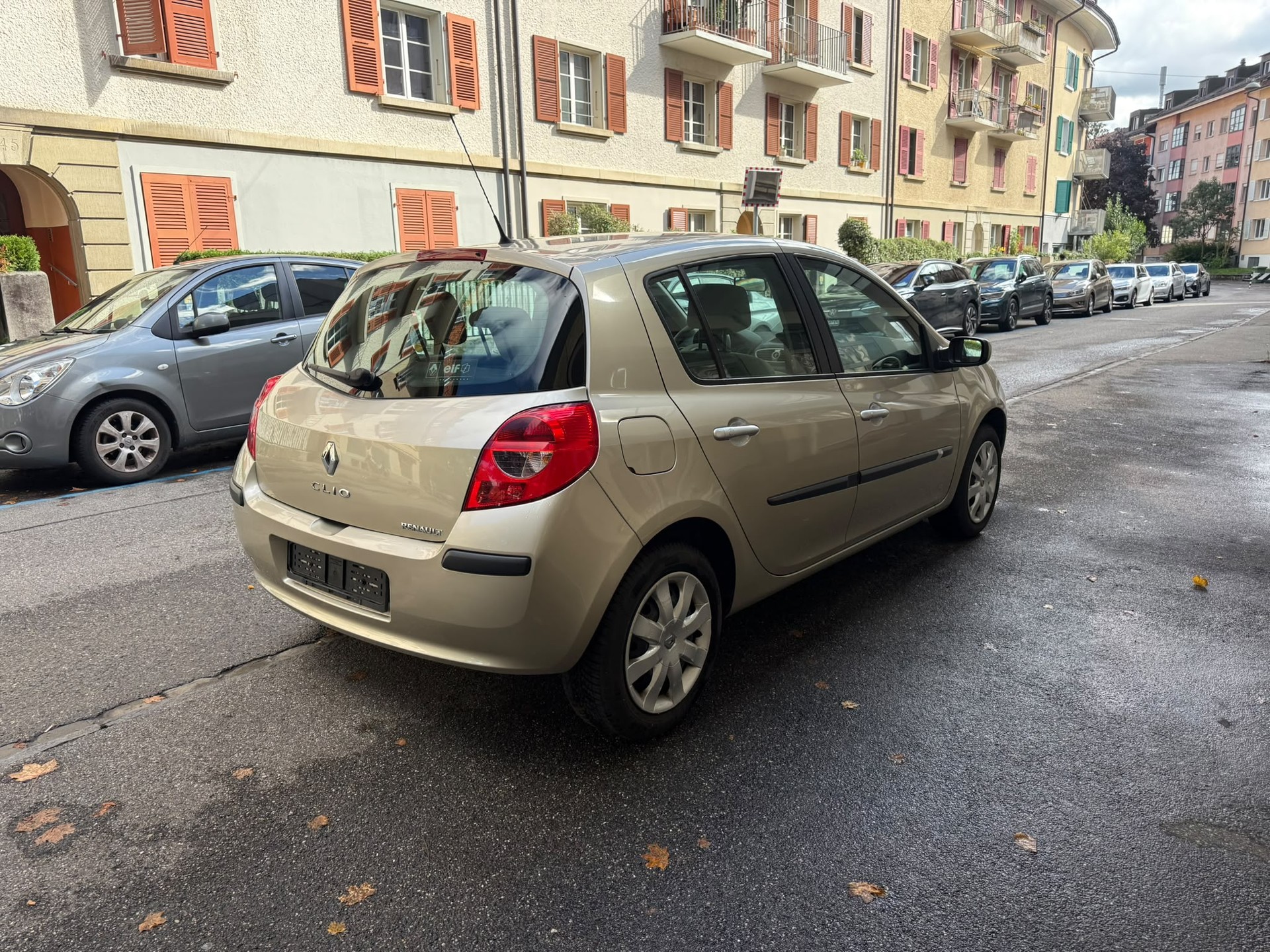 RENAULT Clio 1.6 16V Privilège-image-2