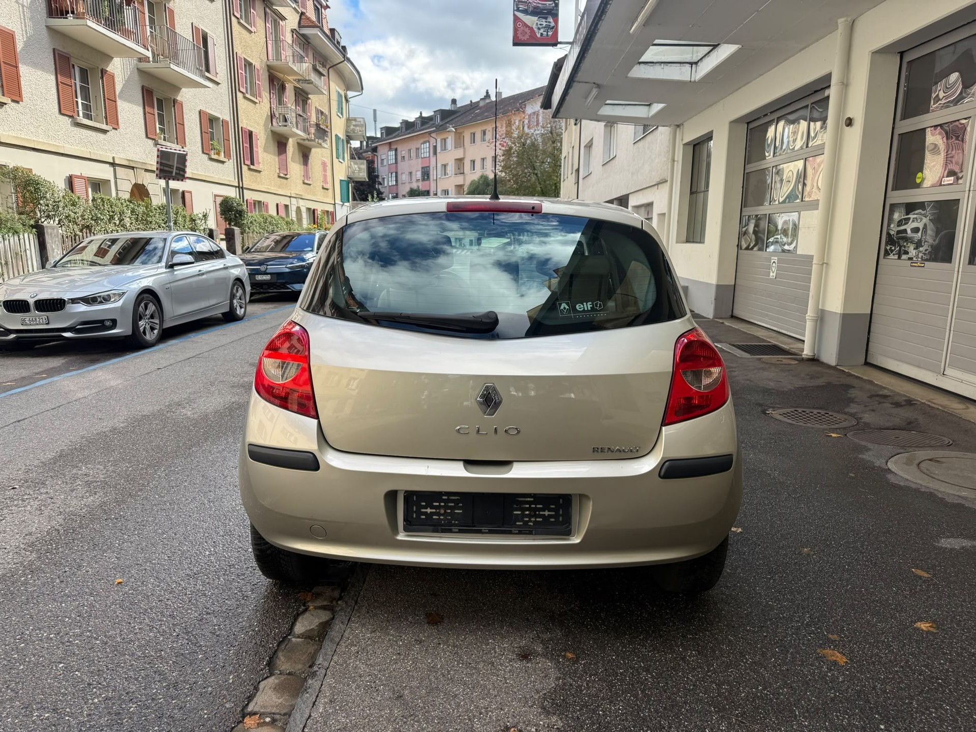 RENAULT Clio 1.6 16V Privilège-image-4