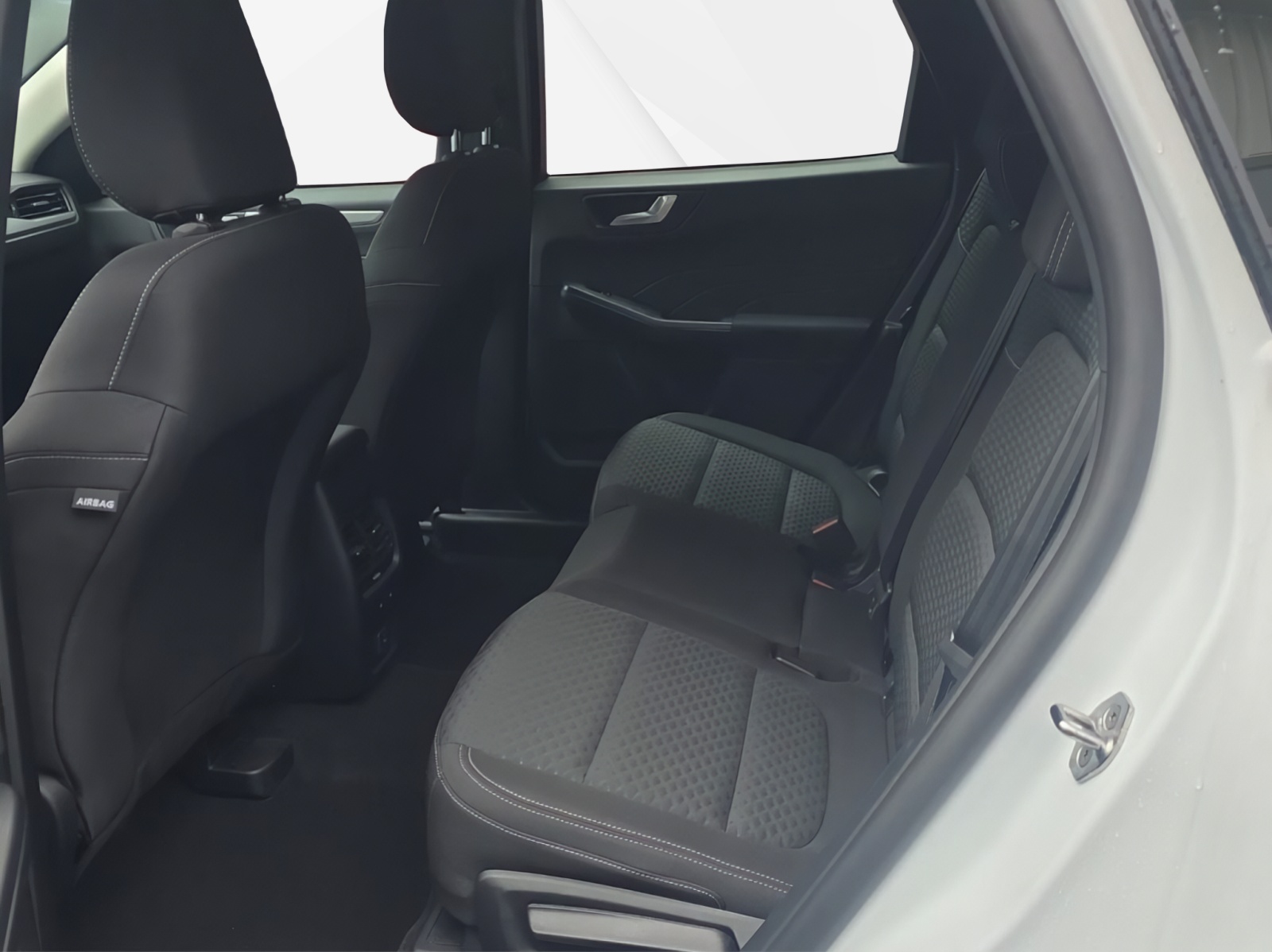 FORD Kuga 2.5 FHEV Cool & Connect 4WD-image-7