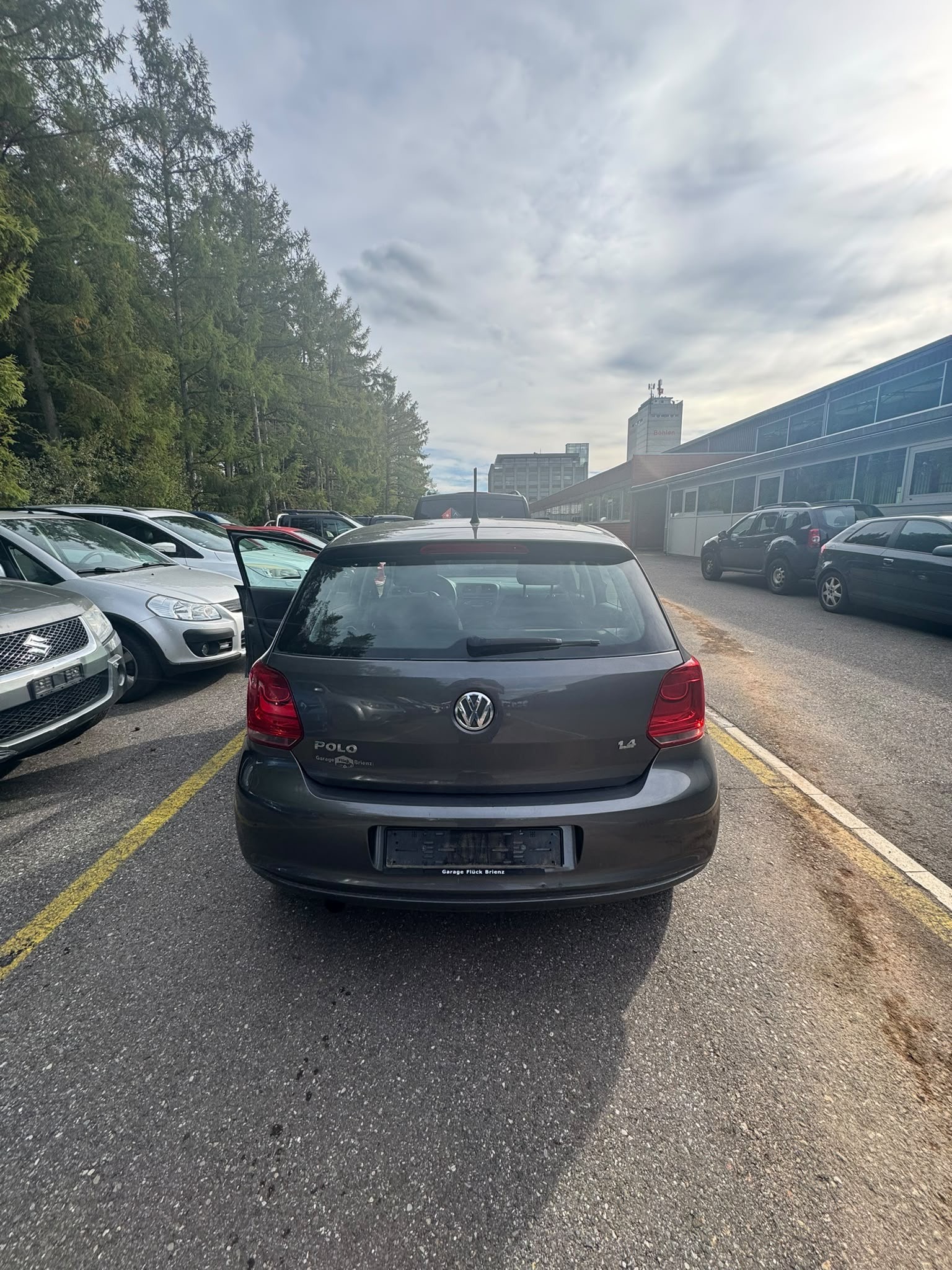 VW Polo 1.4 16V Highline-image-9