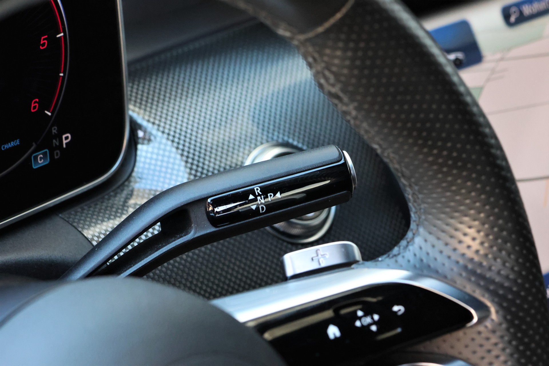 MERCEDES-BENZ C 220 d T 4Matic Swiss Star AMG-Line (CH) MSI+-image-11